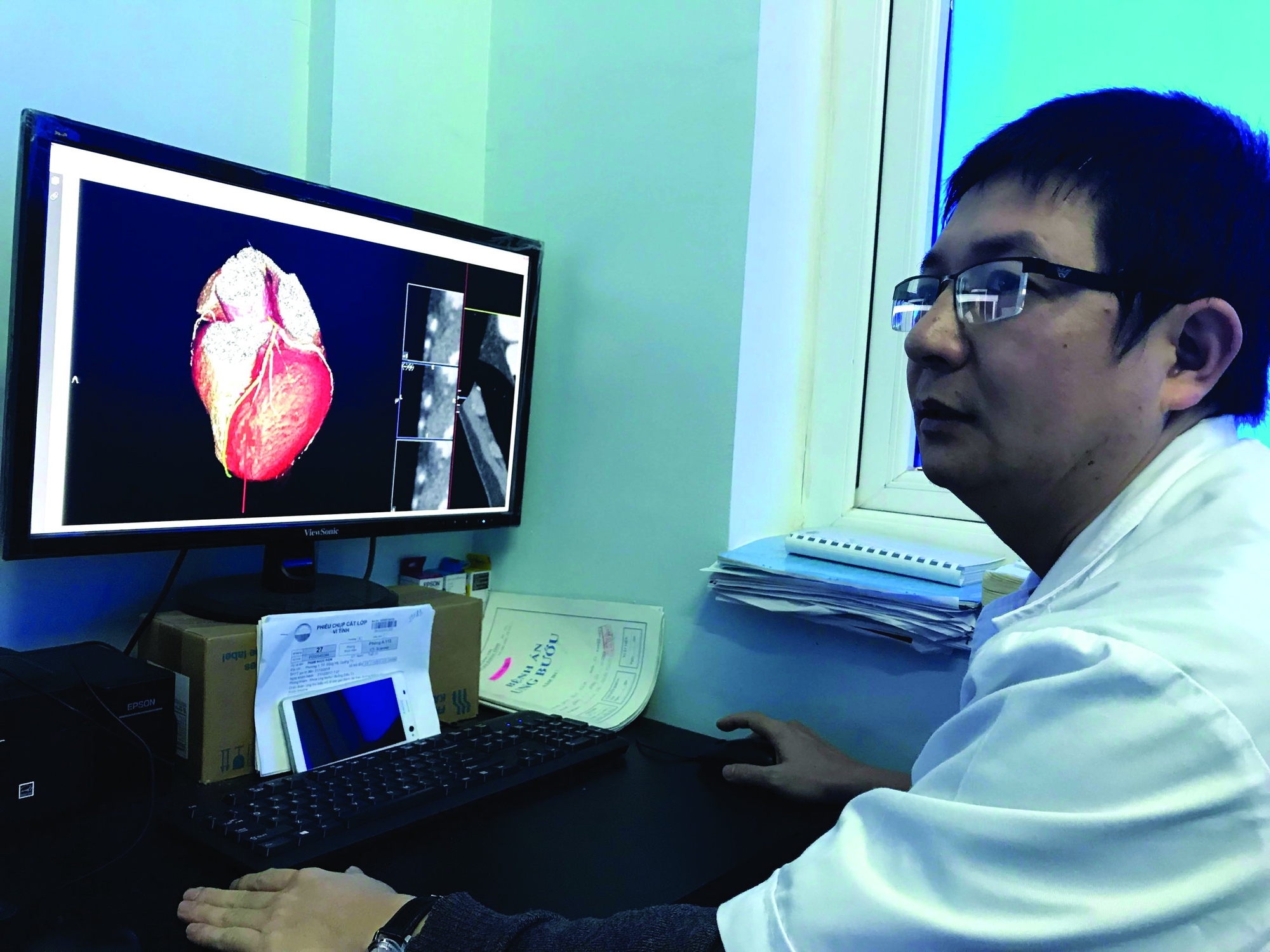 কোয়াং ট্রাই জেনারেল হাসপাতালের উপর আস্থা প্রদান - ছবি ২। Trao niềm tin cho Bệnh viện đa khoa Quảng Trị - Ảnh 2.