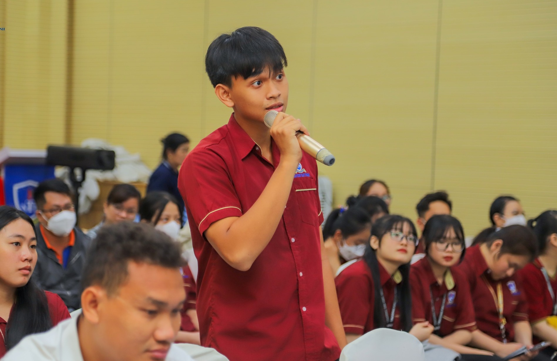 Trường ĐH Nguyễn Tất Thành kết nối trường đại học nước ngoài tổ chức hội thảo Fintech và Blockchain - Ảnh 2.