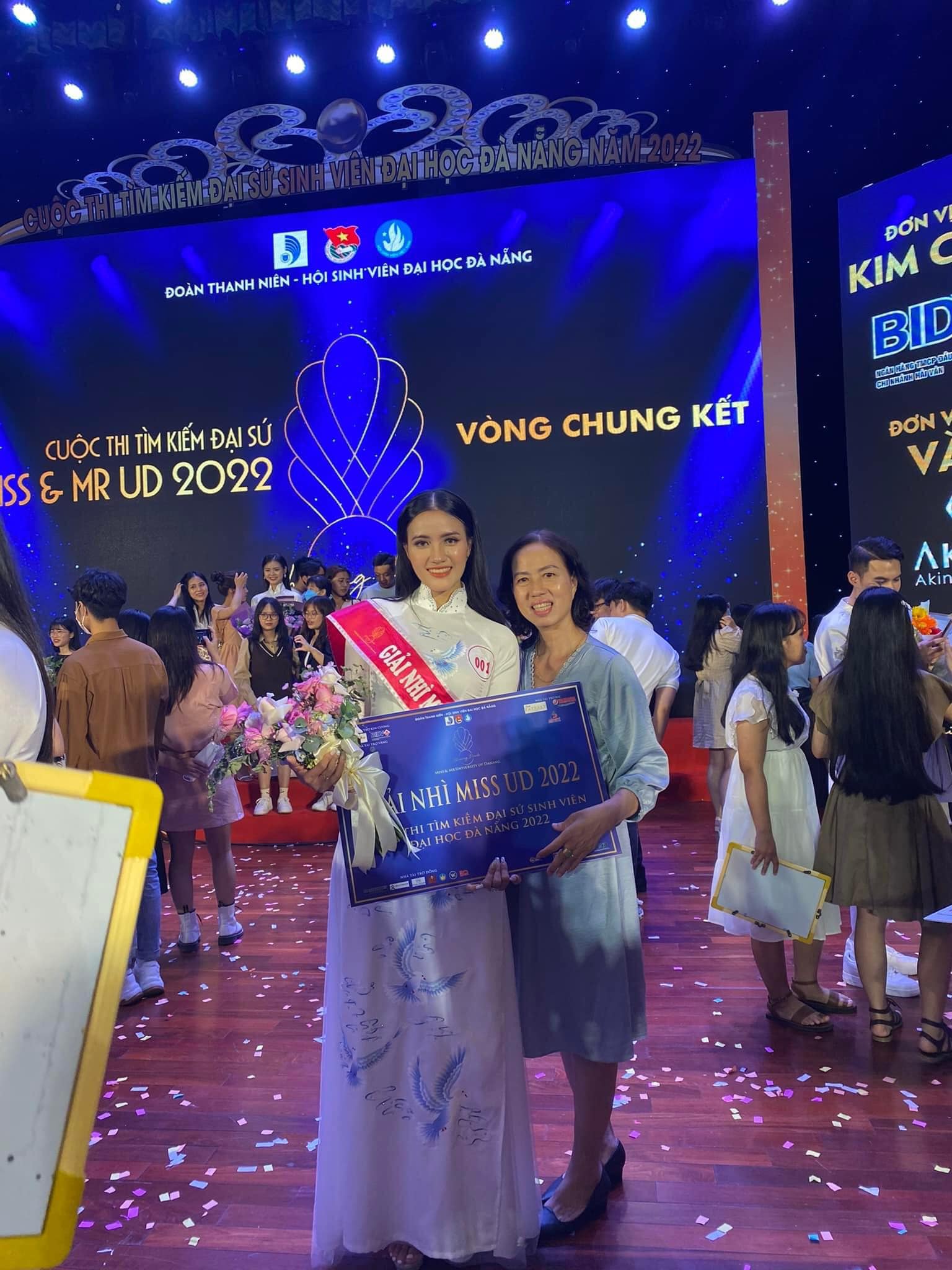 Nhan sắc cô gái sở hữu IELTS 8.0 thi Miss Grand Vietnam - Ảnh 3.