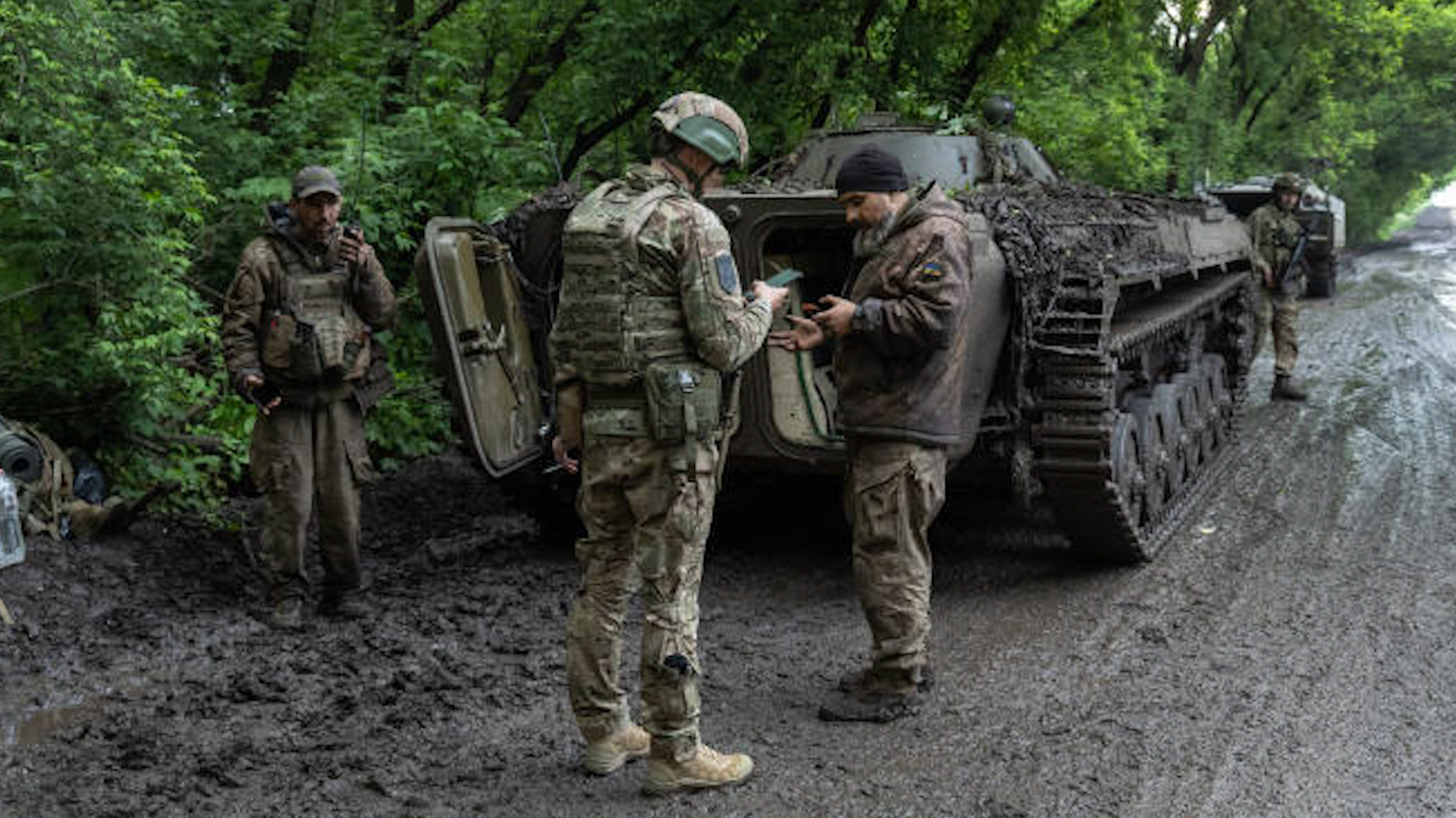 Phương Tây: Các giai đoạn đầu cuộc phản công của Ukraine ‘không như kỳ vọng’ - Ảnh 1.