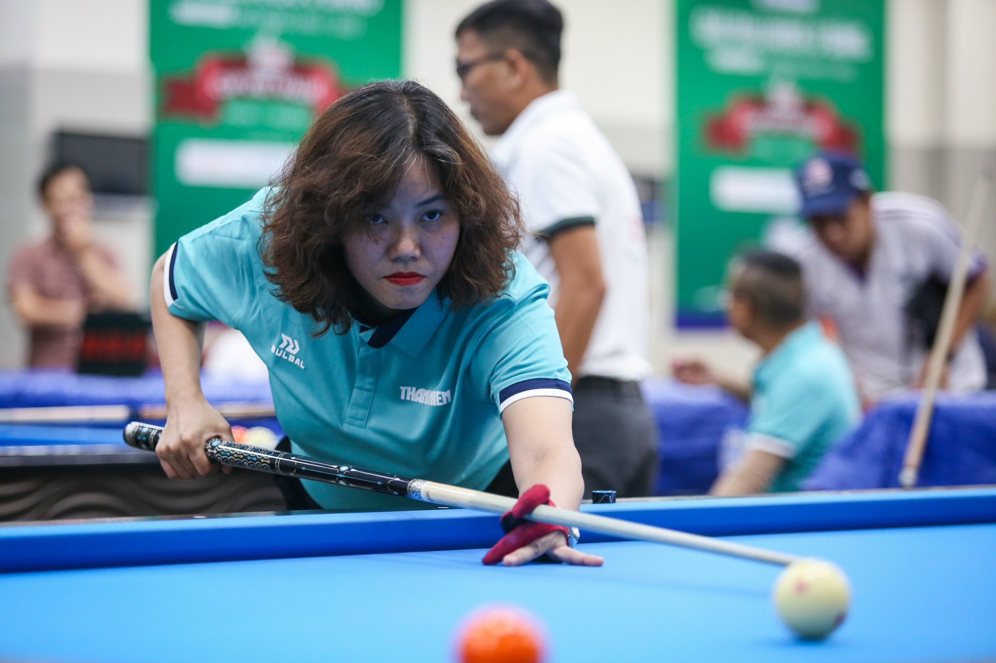 Những cơ thủ 'hot girl' gây ấn tượng ở giải billiards Thanh Niên mở rộng - Ảnh 10.