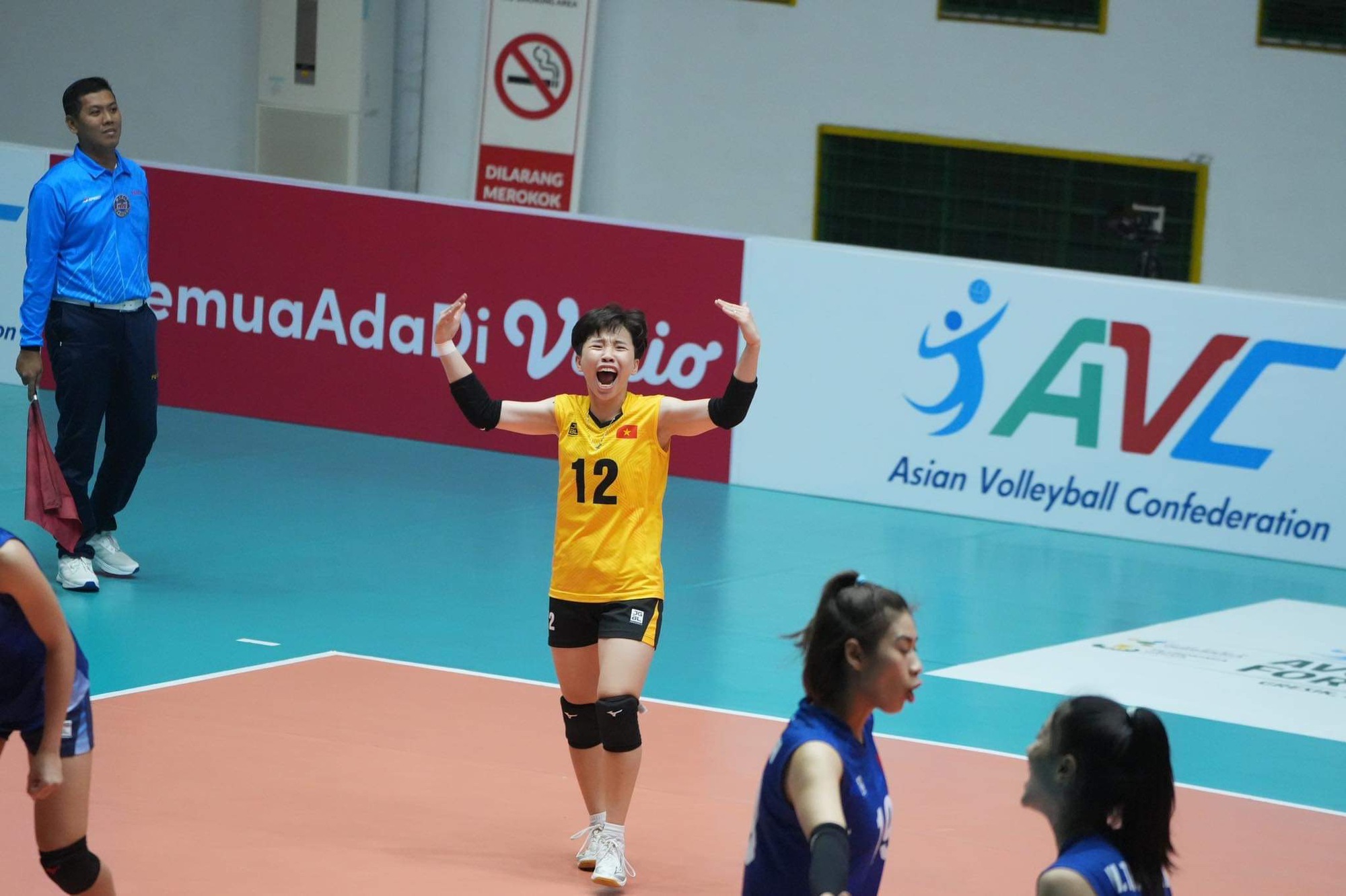 Vô địch châu Á, đội bóng chuyền nữ Việt Nam dự Cúp Challenge thế giới
 - Ảnh 7.