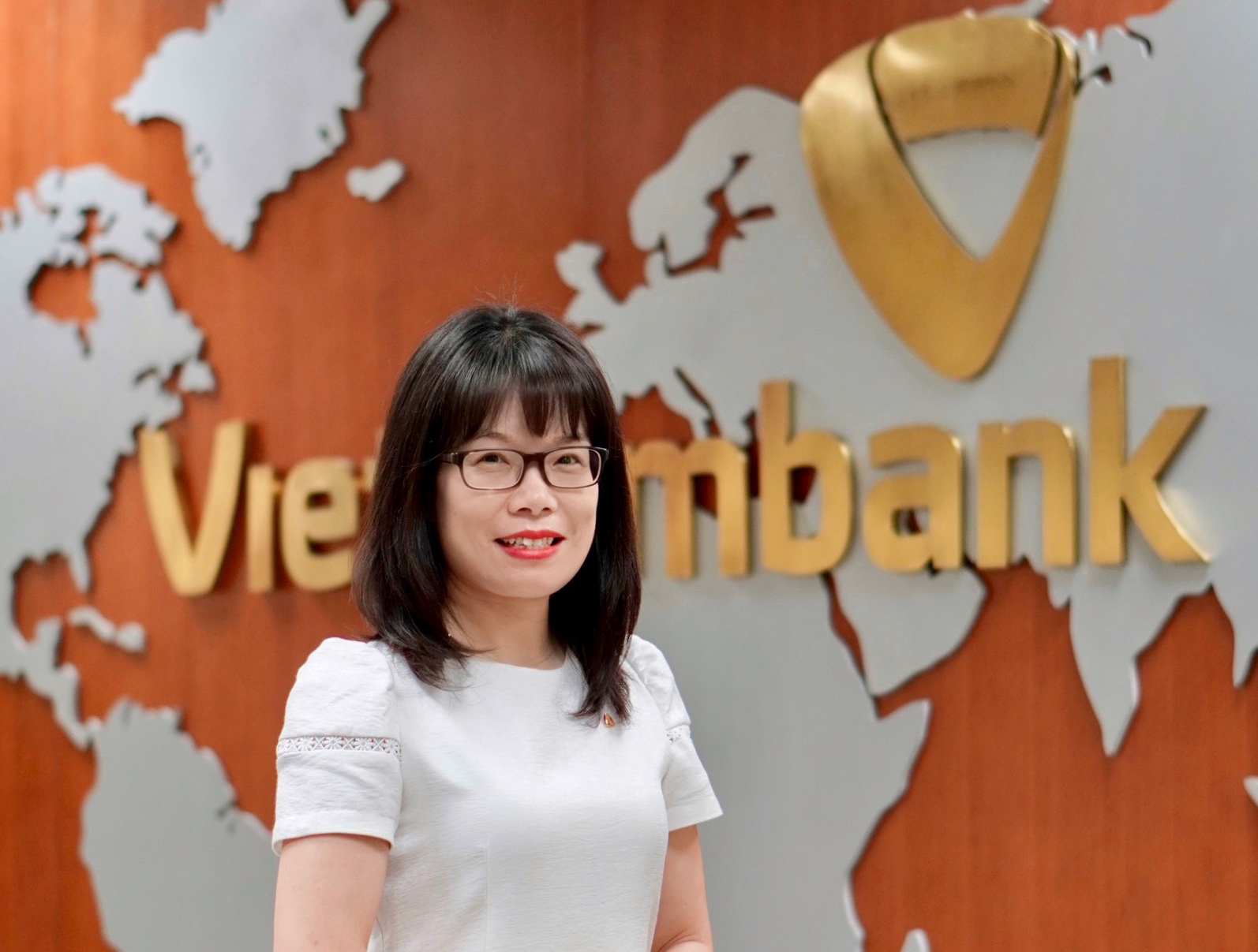Apakah yang Vietcombank katakan tentang melaraskan beberapa yuran perkhidmatan mulai 1 Julai? - Foto 1. Vietcombank nói gì về điều chỉnh một số loại phí dịch vụ từ 1.7? - Ảnh 1.