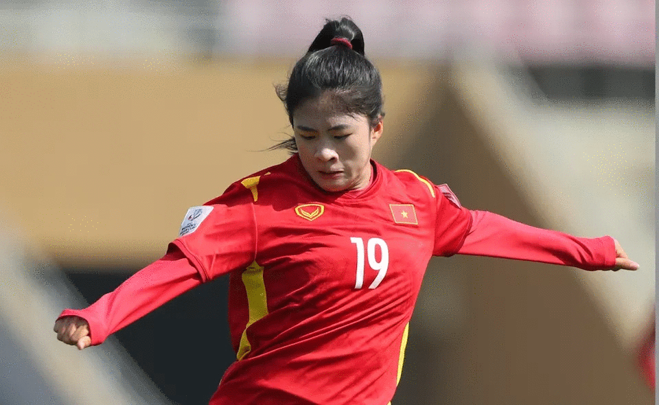 FIFA ấn tượng với 5 tuyển thủ nữ Việt Nam, gọi Thanh Nhã là lá cờ đầu của thế hệ trẻ - Ảnh 4.