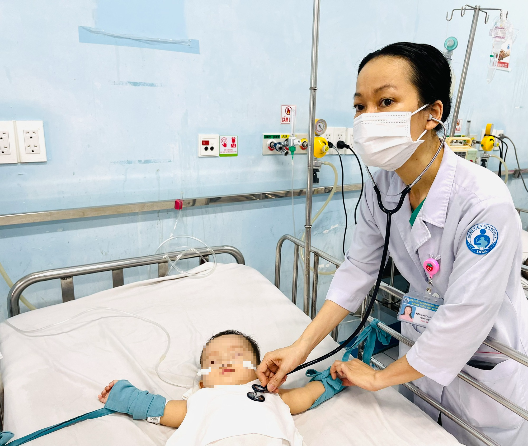 Hình ảnh bệnh sốt xuất huyết ở trẻ em | Omi Pharma