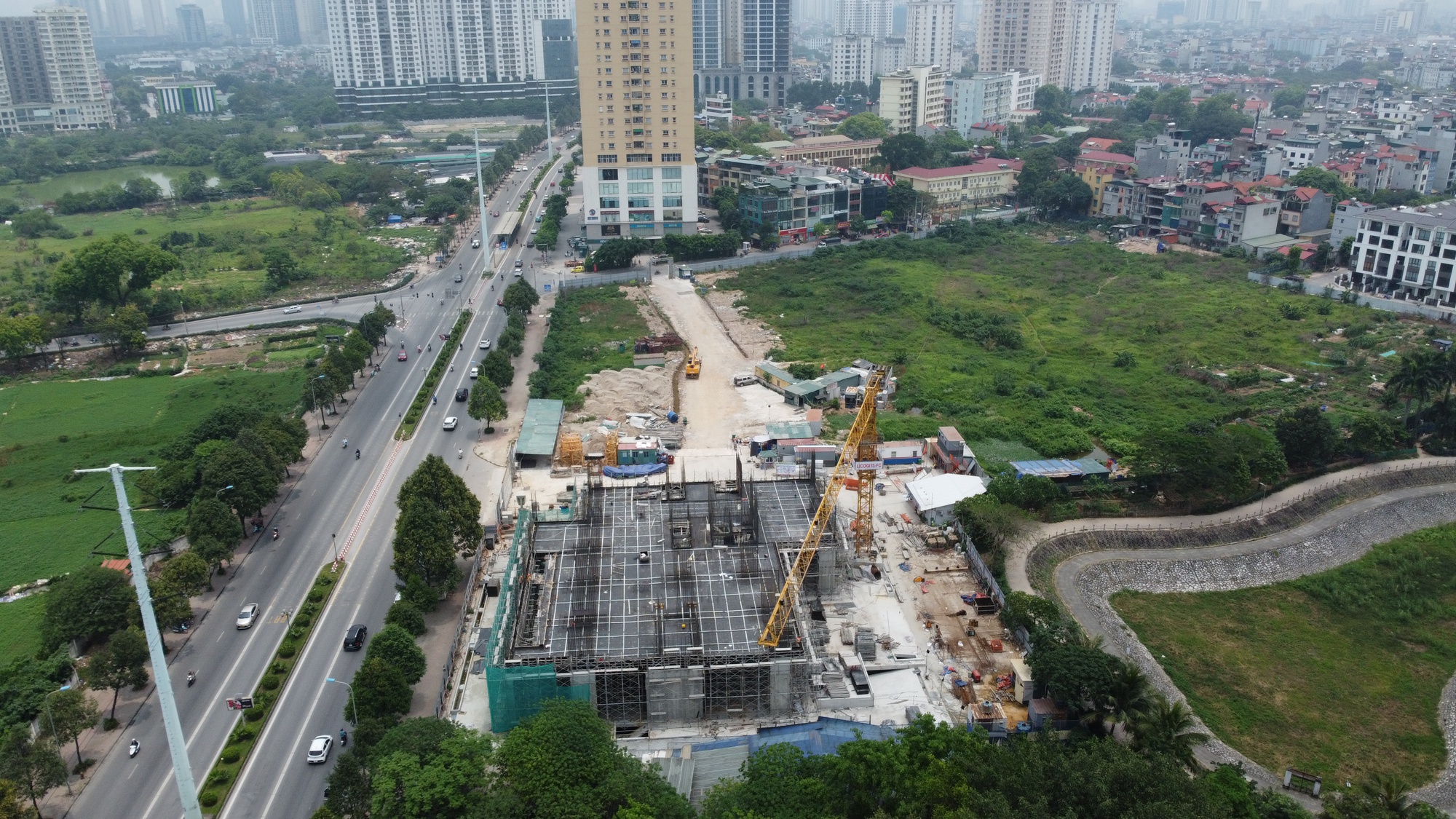 Thứ trưởng Bộ Xây dựng: kiểm tra rõ thông tin nhà ở xã hội sai đối tượng - Ảnh 2. Thứ trưởng Bộ Xây dựng: kiểm tra rõ thông tin nhà ở xã hội sai đối tượng - Ảnh 2.