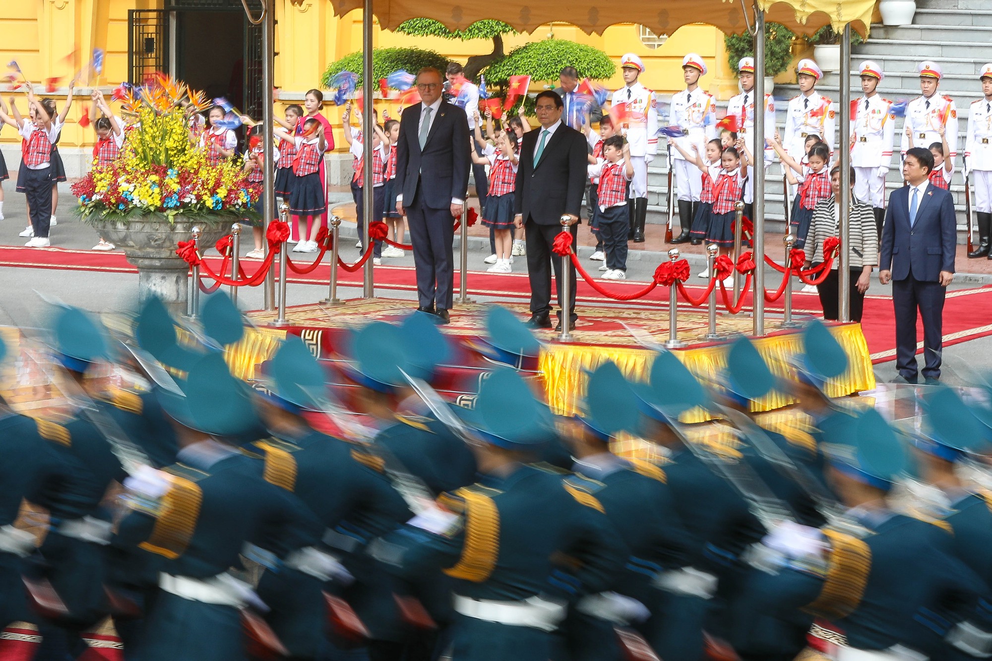 Thủ tướng Phạm Minh Chính chủ trì lễ đón Thủ tướng Úc Anthony Albanese - Ảnh 7.