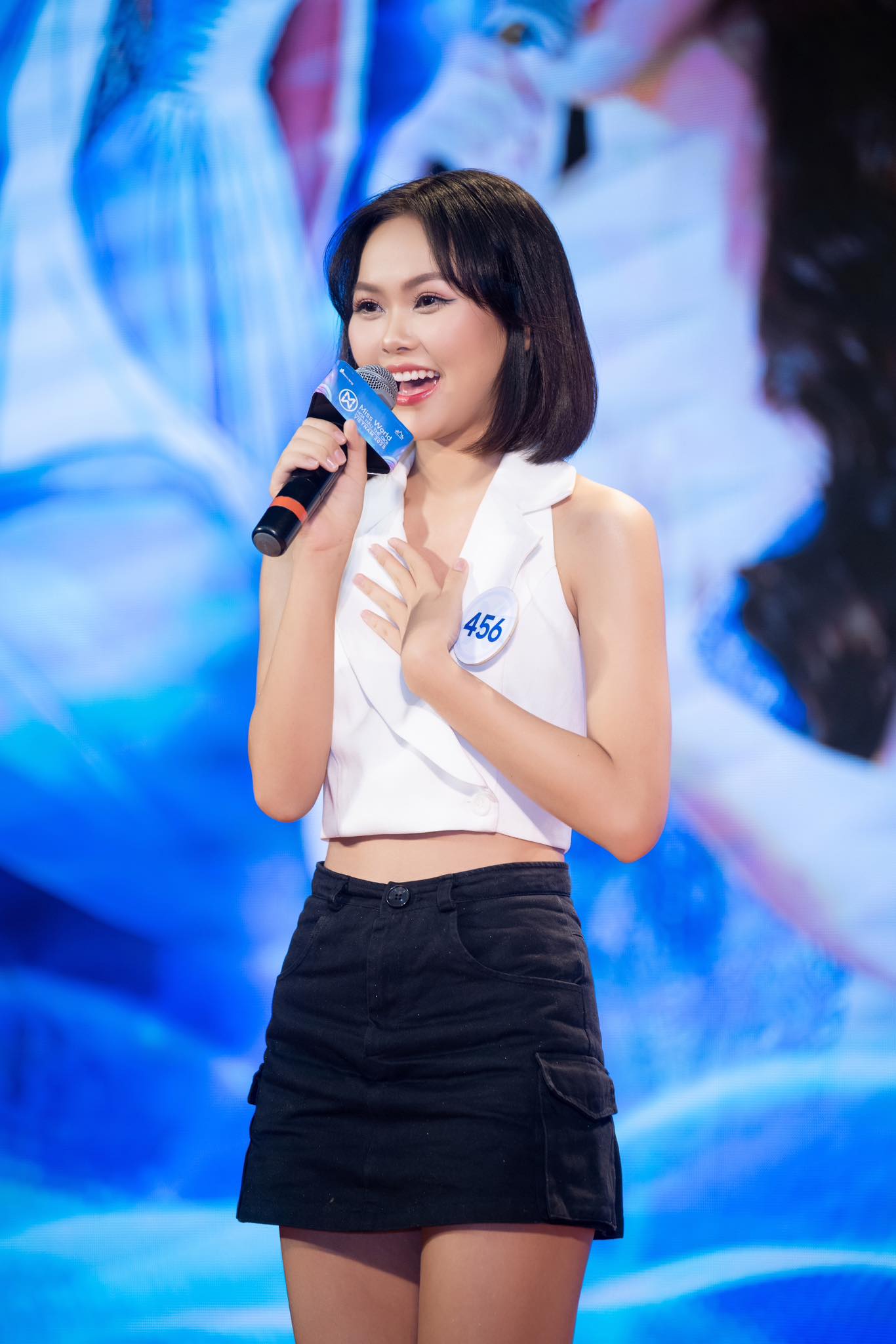 Hot girl 'Giọng ải giọng ai' giảm 6kg thi Miss World Vietnam 2023 - Ảnh 3.
