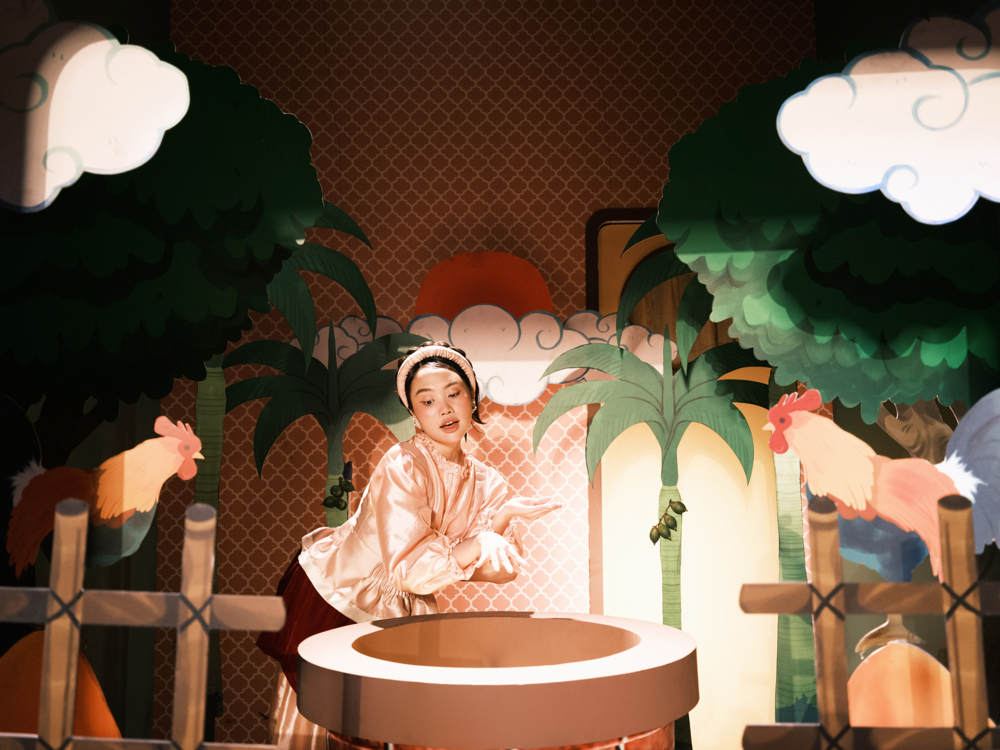 តន្ត្រីវៀតណាមបន្តស្វែងរក “កំណប់ទ្រព្យ” នៃអក្សរសិល្ប៍ និងវប្បធម៌ប្រជាប្រិយ - រូបថត ៣. Nhạc Việt tiếp tục tìm đến 'kho tàng' văn học, văn hóa dân gian - Ảnh 3.