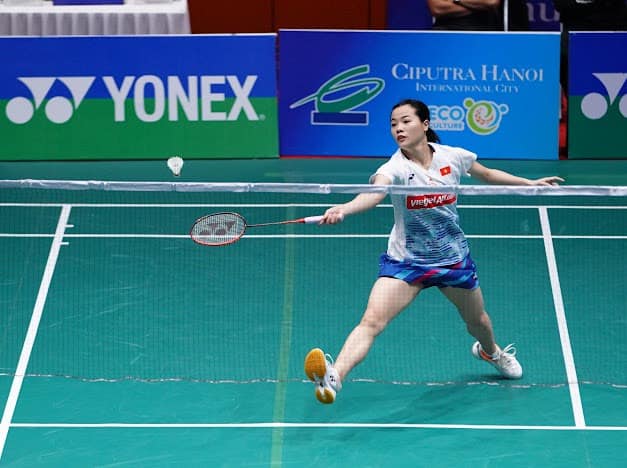 Nguyễn Thùy Linh ngược dòng giành chiến thắng ở giải cầu lông Mỹ mở rộng 2023 - Ảnh 1.