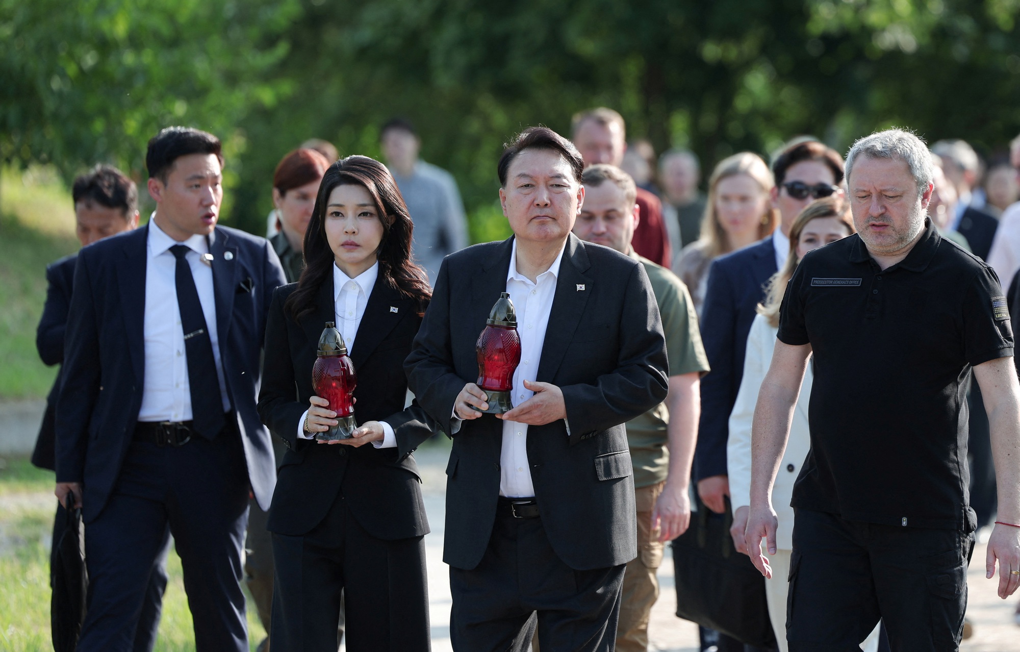 Chùm ảnh: Tổng thống Hàn Quốc và phu nhân thăm Ukraine - Ảnh 12.