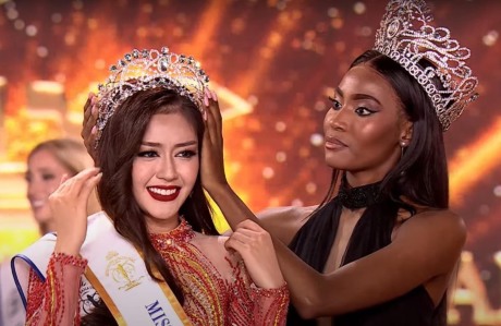 Đặng Thanh Ngân giành Á hậu 4 Hoa hậu Siêu quốc gia, cộng động mạng 'quay xe' - Ảnh 1.