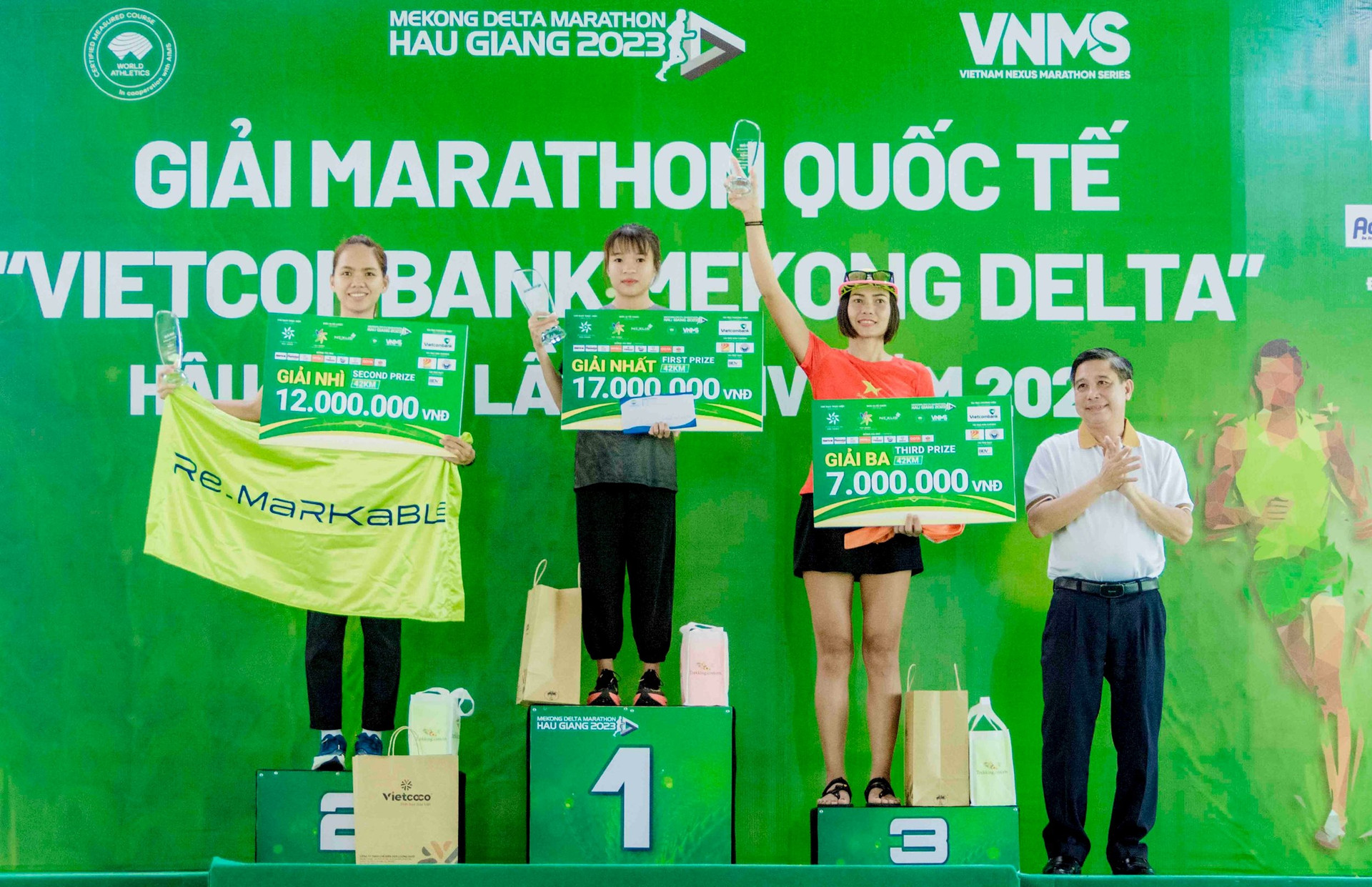 Kỷ lục mới tại giải Marathon quốc tế Hậu Giang 2023 - Ảnh 4.