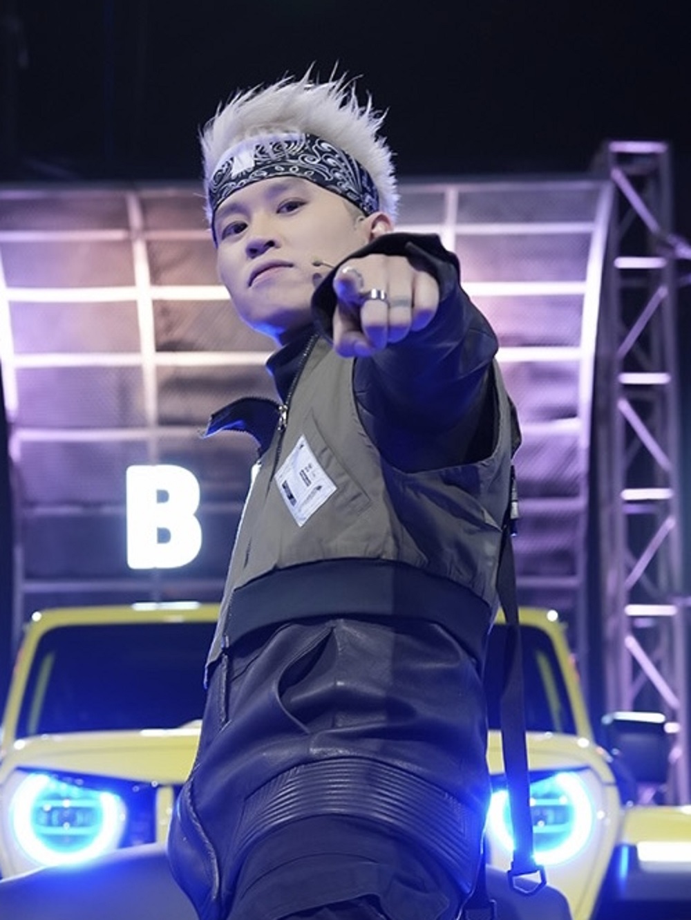 B Ray: Từ Rapper 'ngông Cuồng' đến Huấn Luyện Viên 'Rap Việt'