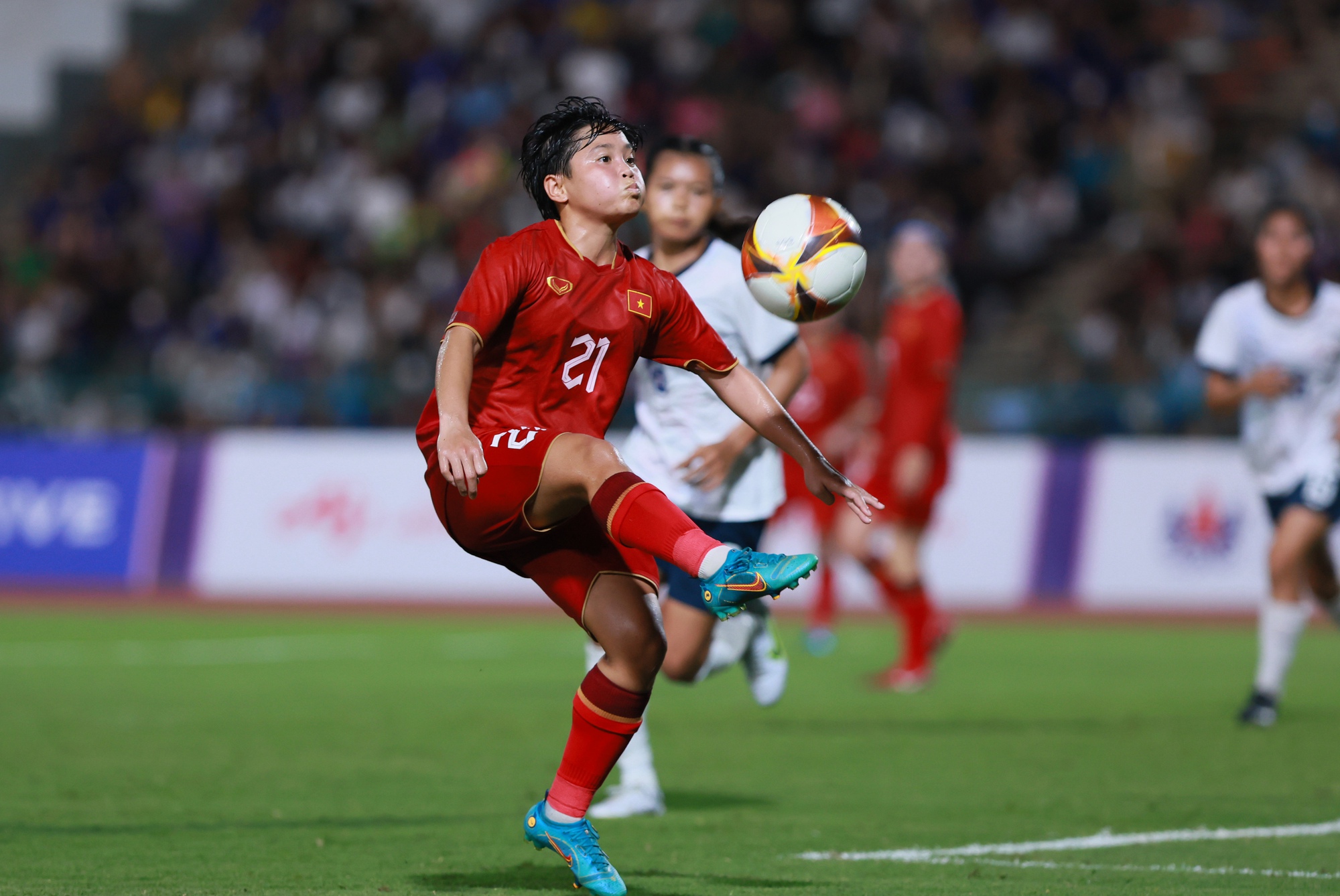 23 chiến binh của đội tuyển nữ Việt Nam sẵn sàng cho World Cup 2023 - Ảnh 17.