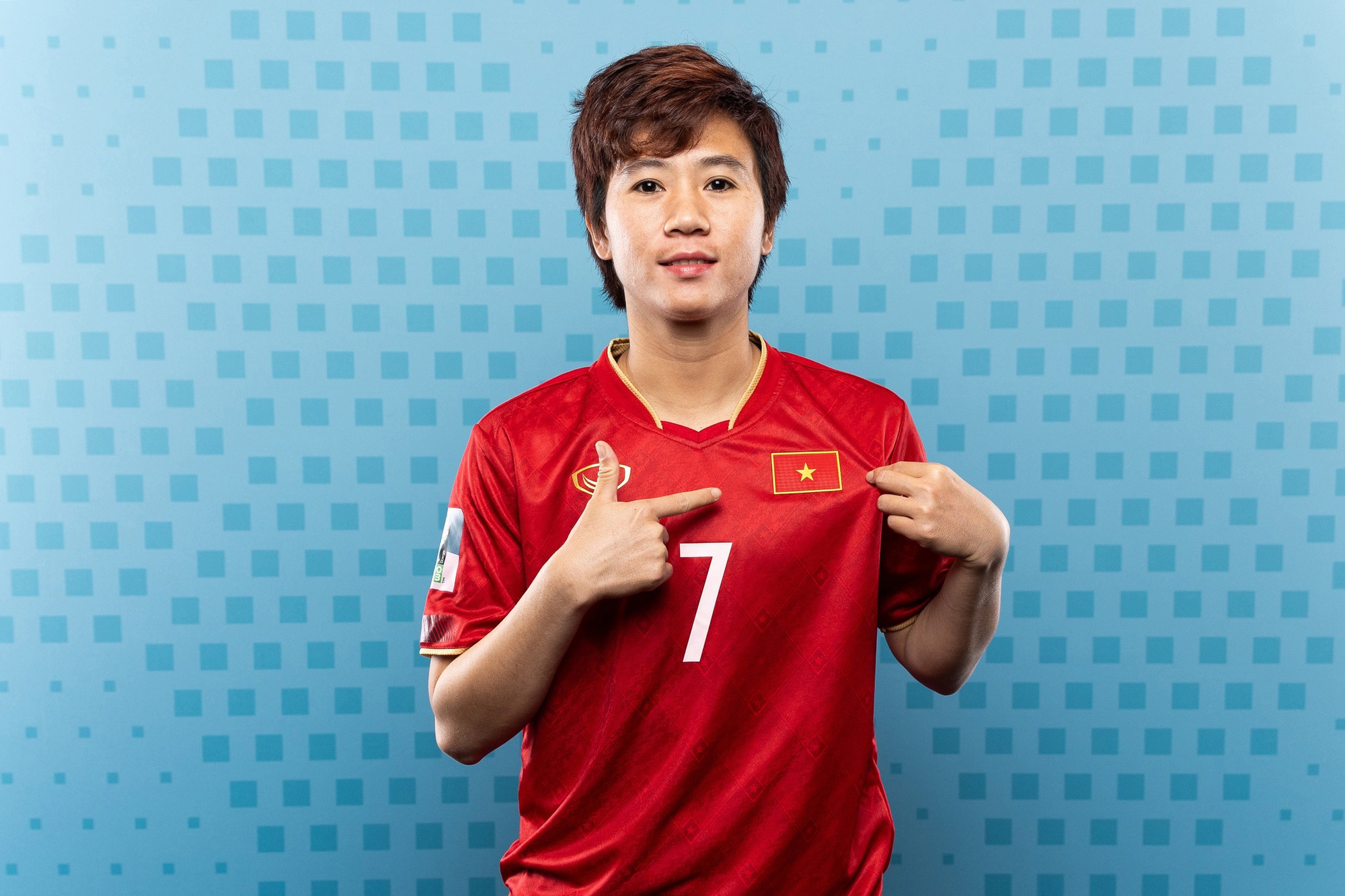 Đội tuyển nữ Việt Nam 'chất như nước cất' qua ống kính của FIFA - Ảnh 8.