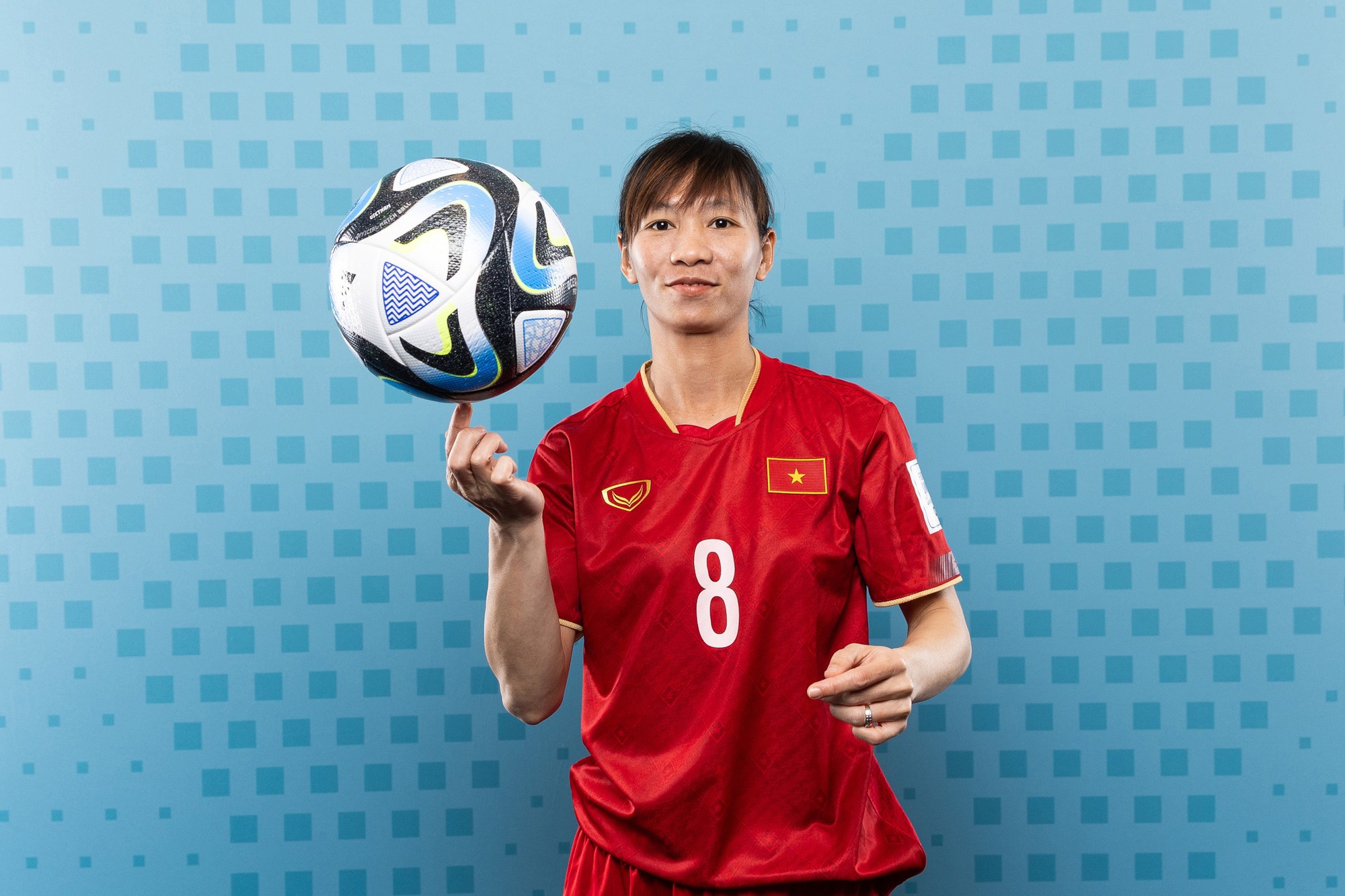 Đội tuyển nữ Việt Nam 'chất như nước cất' qua ống kính của FIFA - Ảnh 7.