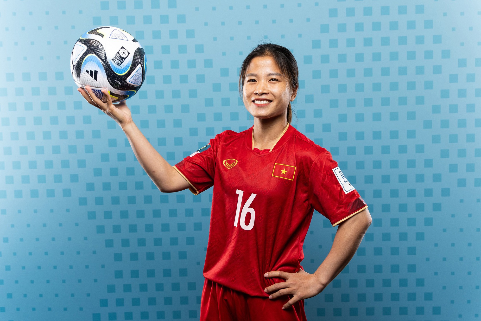 Đội tuyển nữ Việt Nam 'chất như nước cất' qua ống kính của FIFA - Ảnh 12.