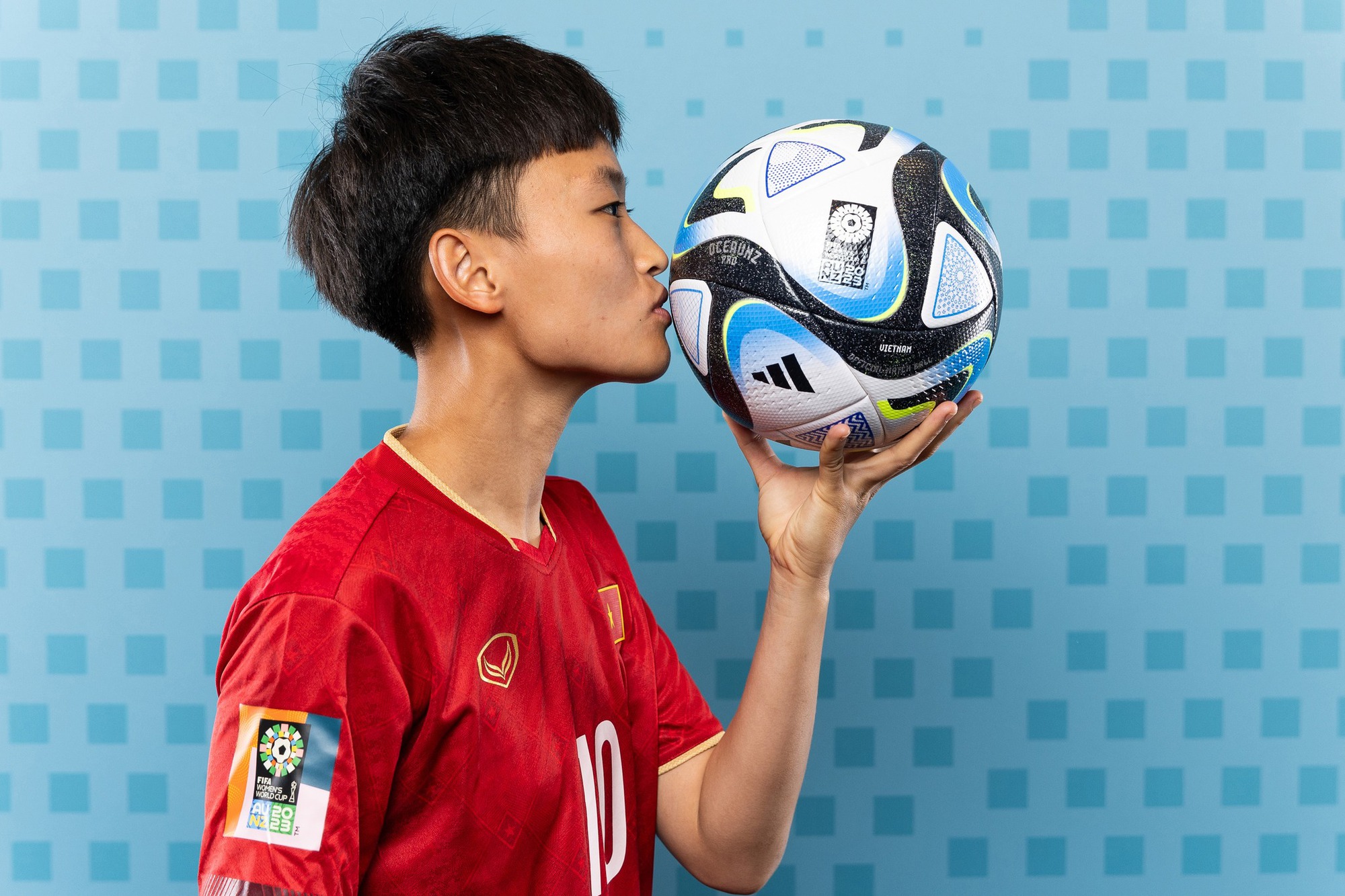 Đội tuyển nữ Việt Nam 'chất như nước cất' qua ống kính của FIFA - Ảnh 15.
