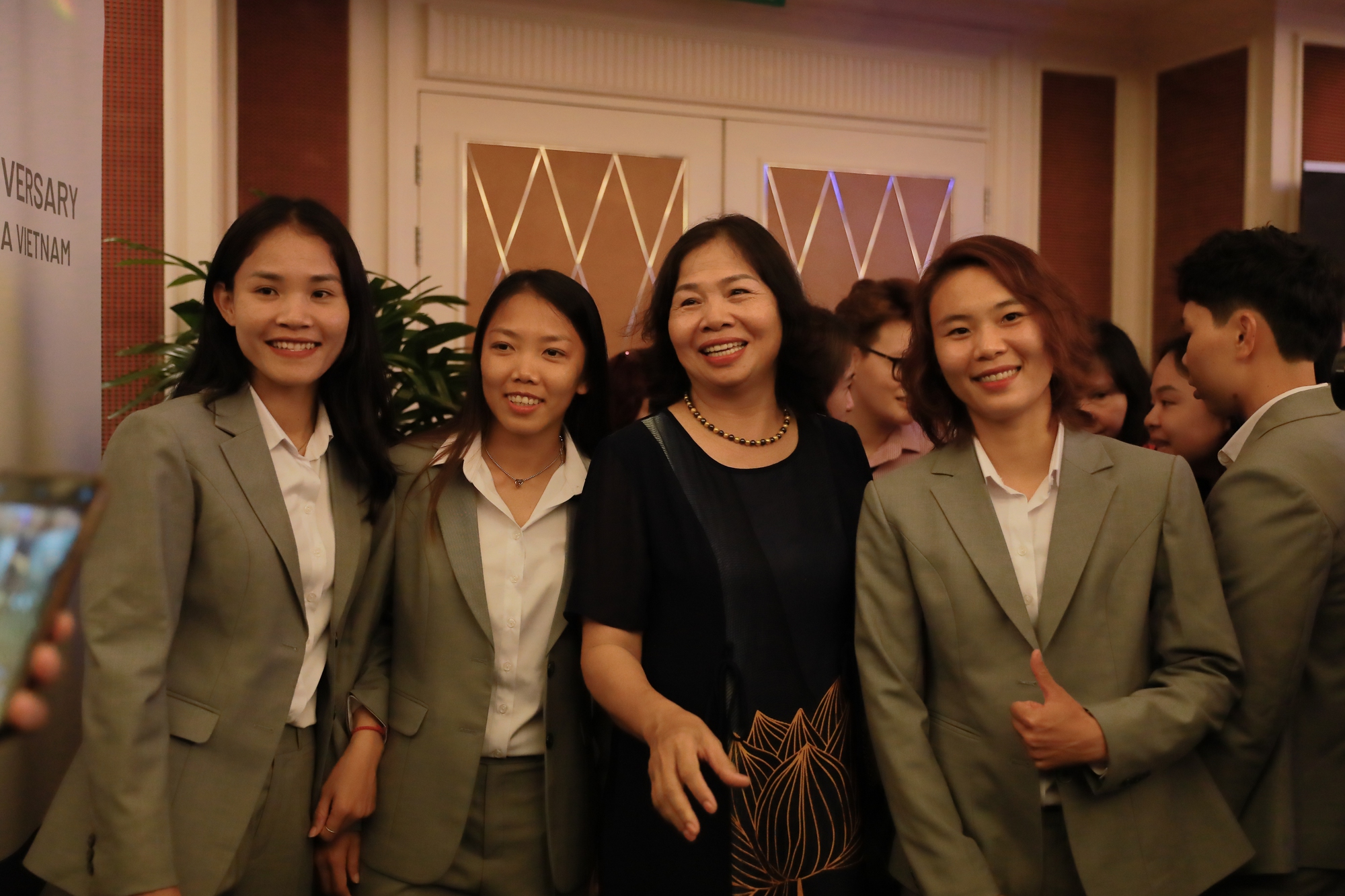 Cảm hứng mạnh mẽ cho đội tuyển nữ Việt Nam - Ảnh 4.