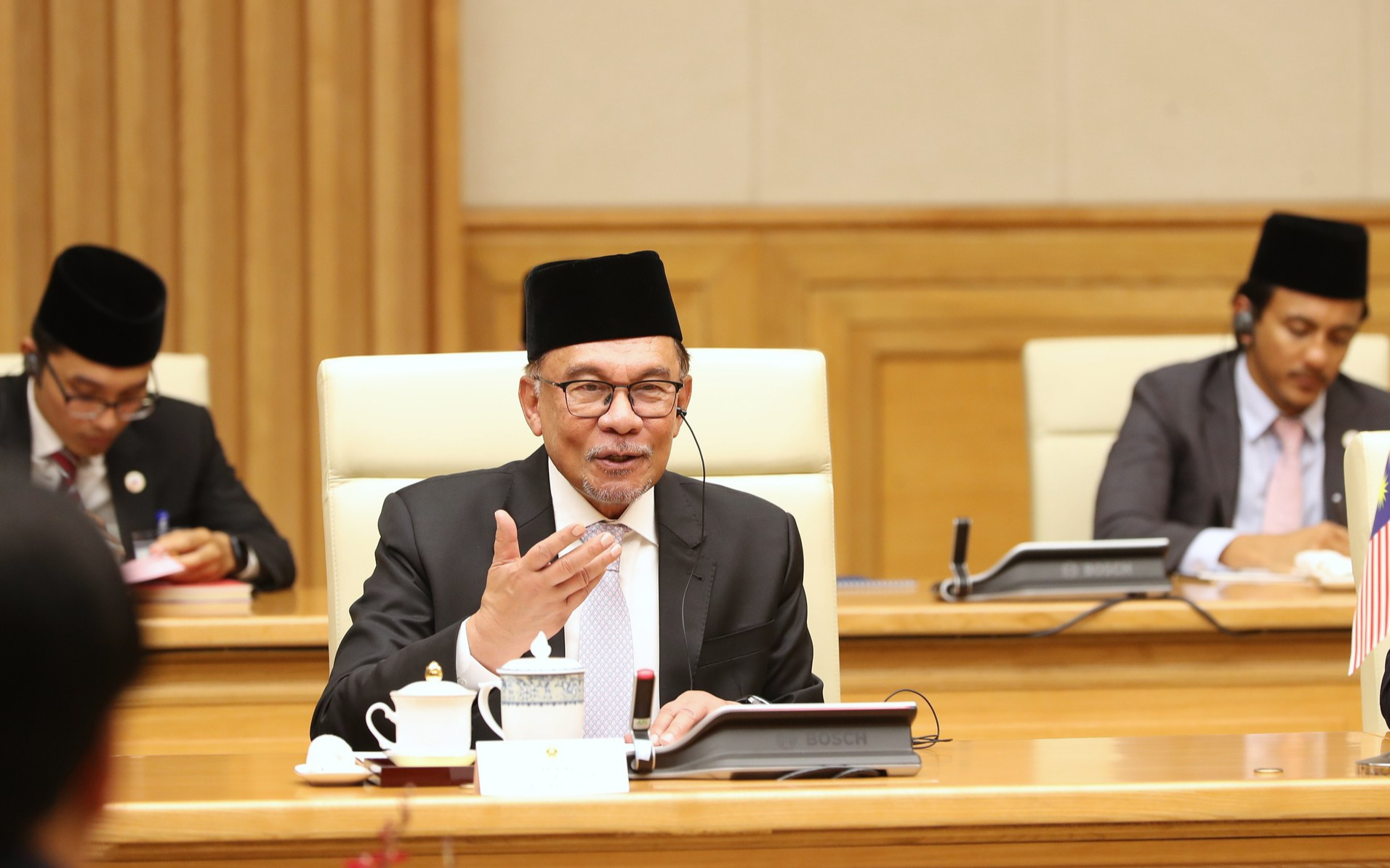 Thủ tướng Phạm Minh Chính chủ trì lễ đón Thủ tướng Malaysia Anwar Ibrahim - Ảnh 6.