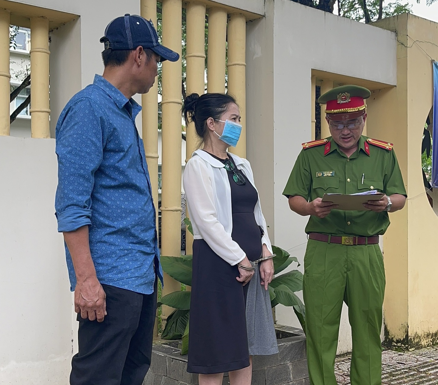 'Nổ' có chồng làm ở Viện KSND tối cao để nhận tiền 'chạy án' 500 triệu đồng - Ảnh 1.