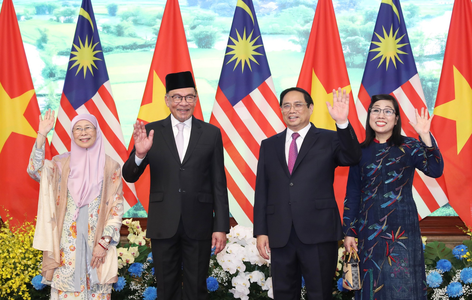Thủ tướng Phạm Minh Chính chủ trì lễ đón Thủ tướng Malaysia Anwar Ibrahim - Ảnh 5.