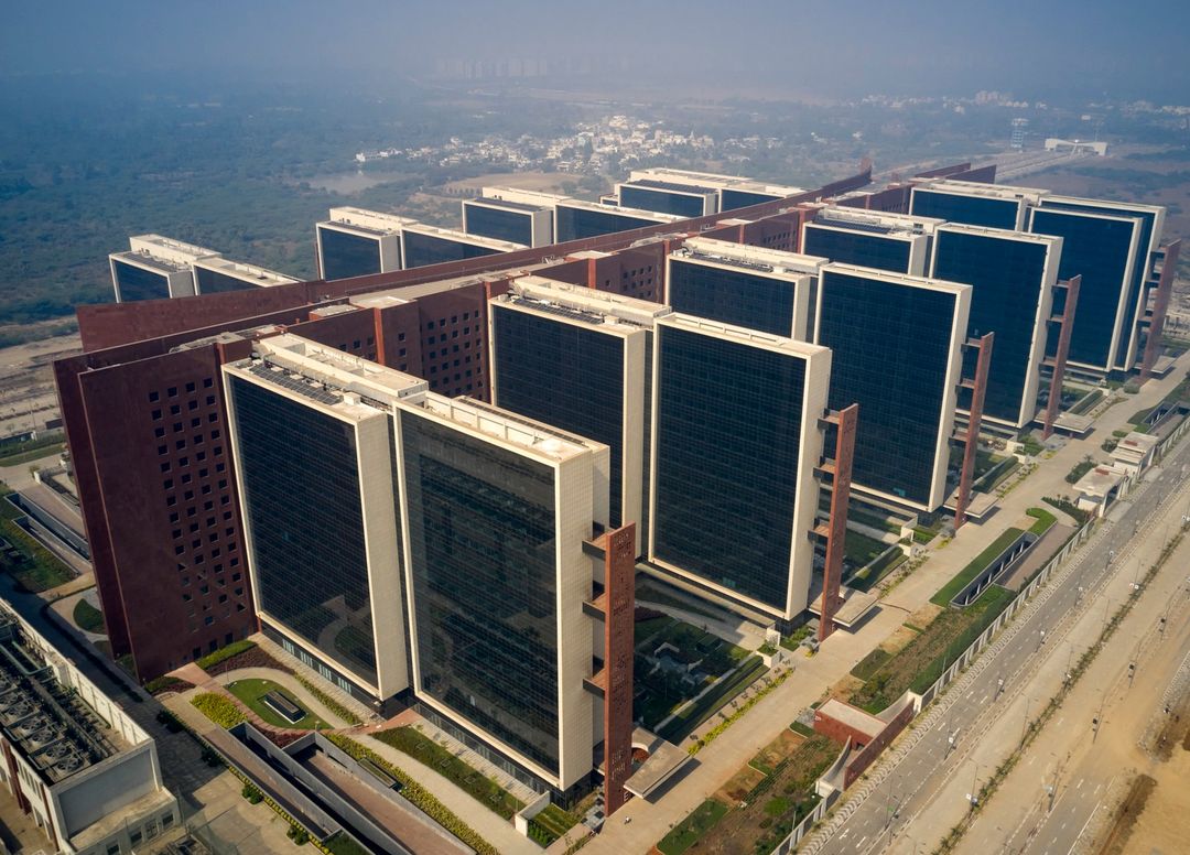 Ấn Độ chuẩn bị khai trương tòa nhà văn phòng lớn nhất thế giới - Ảnh 1.