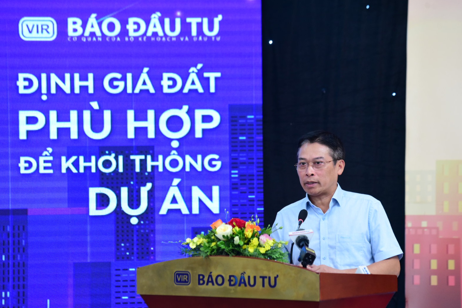 Giữ lại phương pháp thặng dư có khiến định giá đất dự án được khai thông? - Ảnh 1. Giữ lại phương pháp thặng dư có khiến định giá đất dự án được khai thông? - Ảnh 1.