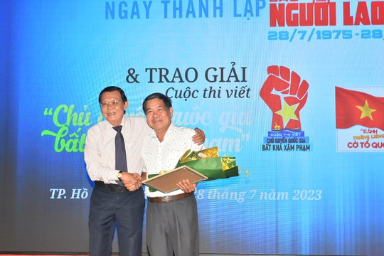 Báo Người Lao Động trao thưởng hai cuộc thi lớn và phát động sáng tác ca khúc - Ảnh 8.