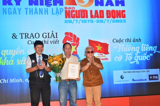 Báo Người Lao Động trao thưởng hai cuộc thi lớn và phát động sáng tác ca khúc - Ảnh 5.