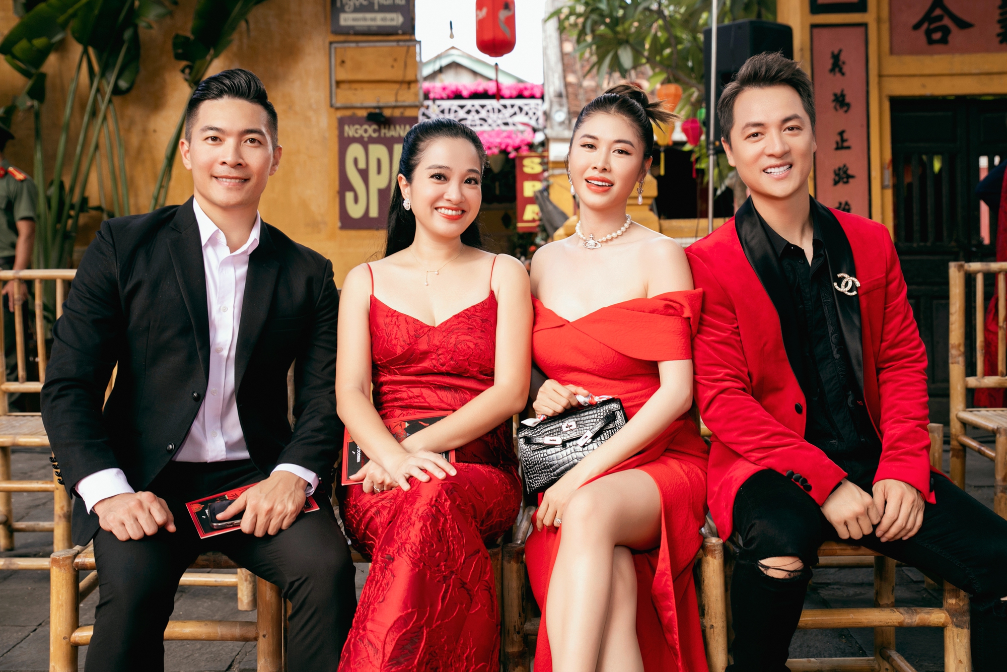 'Rừng' hoa hậu đổ bộ trên thảm đỏ Hội An dự show thời trang - Ảnh 10.