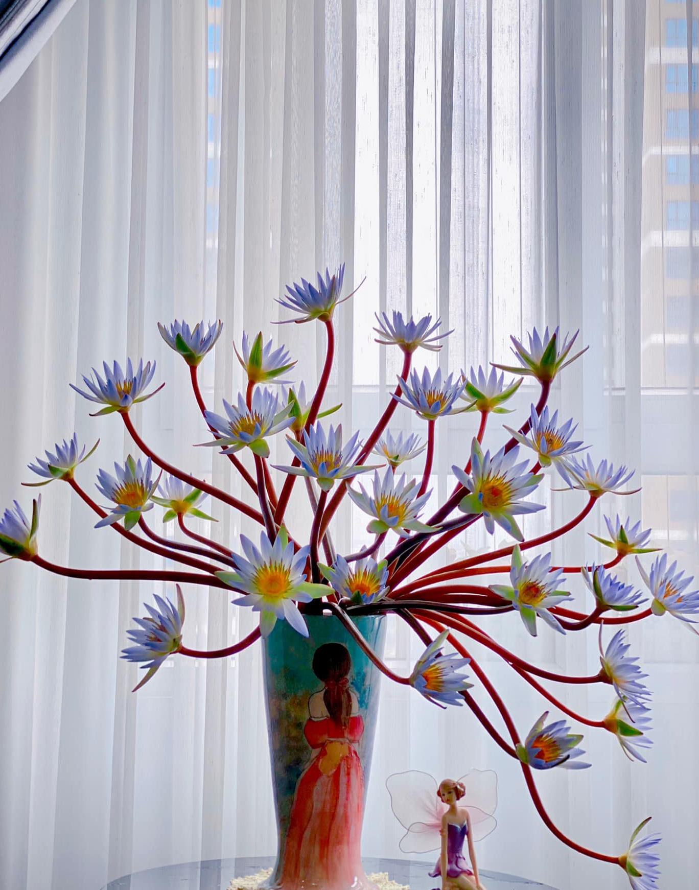 How to arrange 'Awake-sleep day' gun flowers with a thrilling posture - Photo 7.