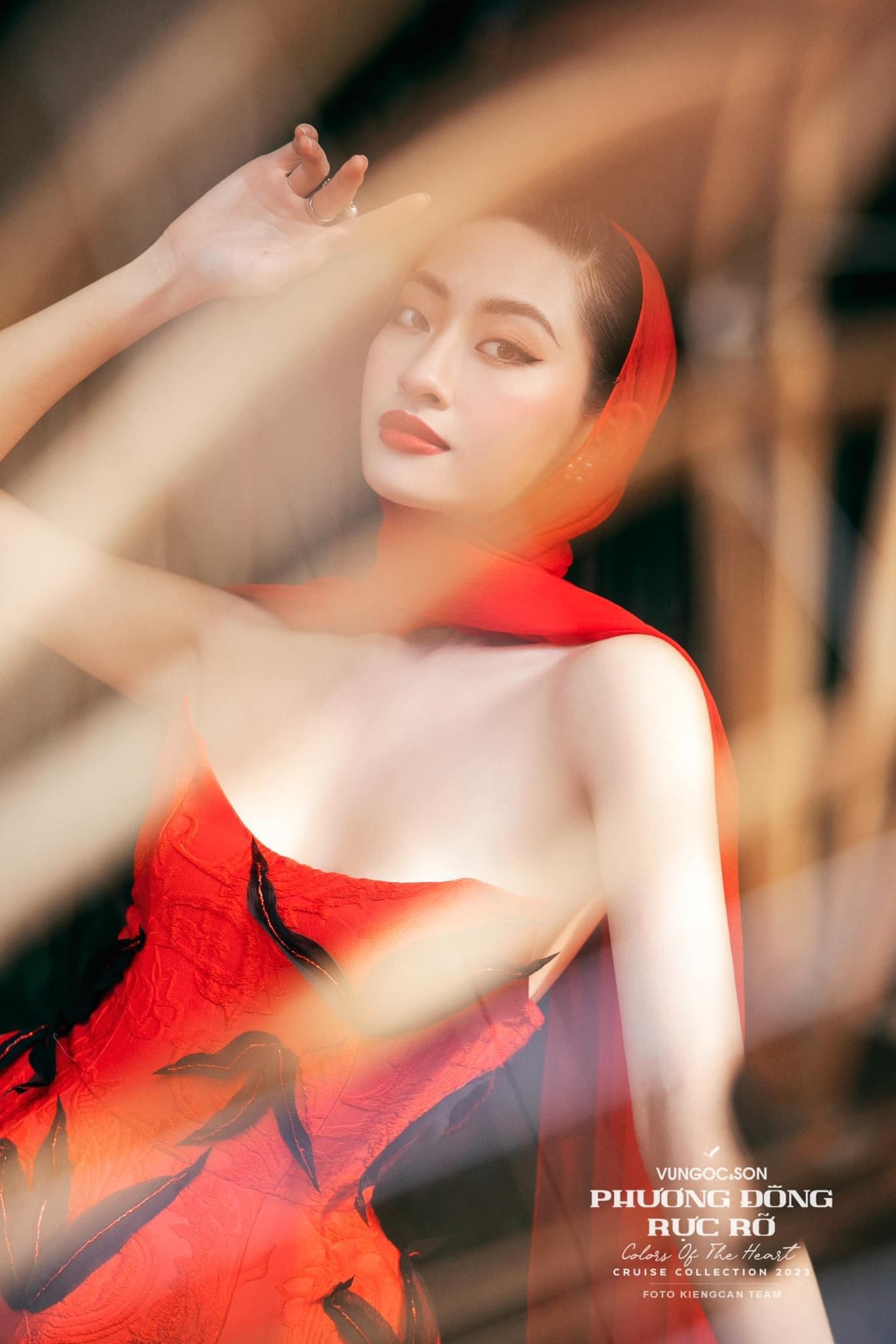 'Rừng' hoa hậu đổ bộ trên thảm đỏ Hội An dự show thời trang - Ảnh 4.