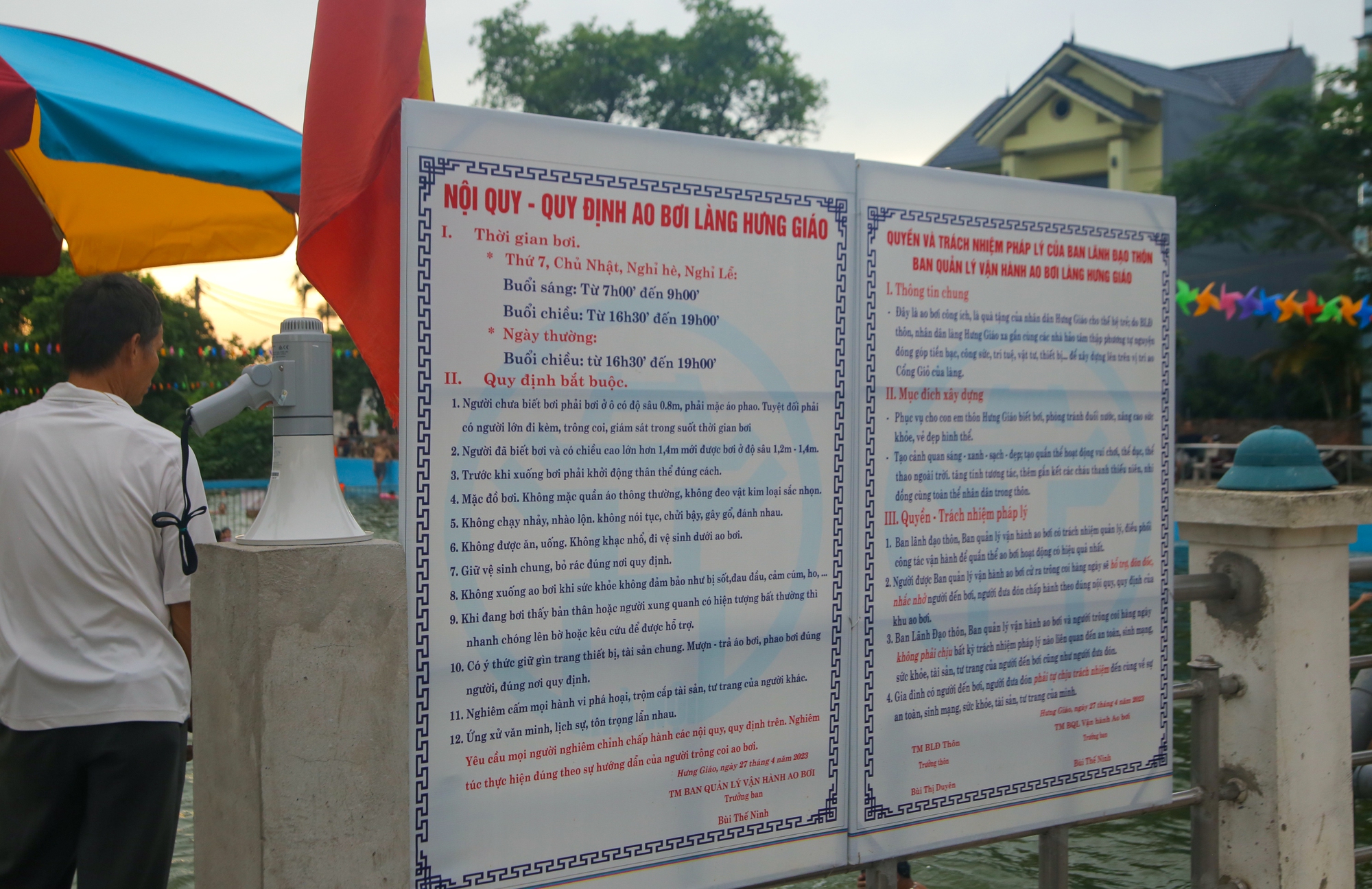 Người dân ngoại thành Hà Nội chi tiền tỉ, biến ao tù thành 'bể bơi miễn phí' - Ảnh 3.