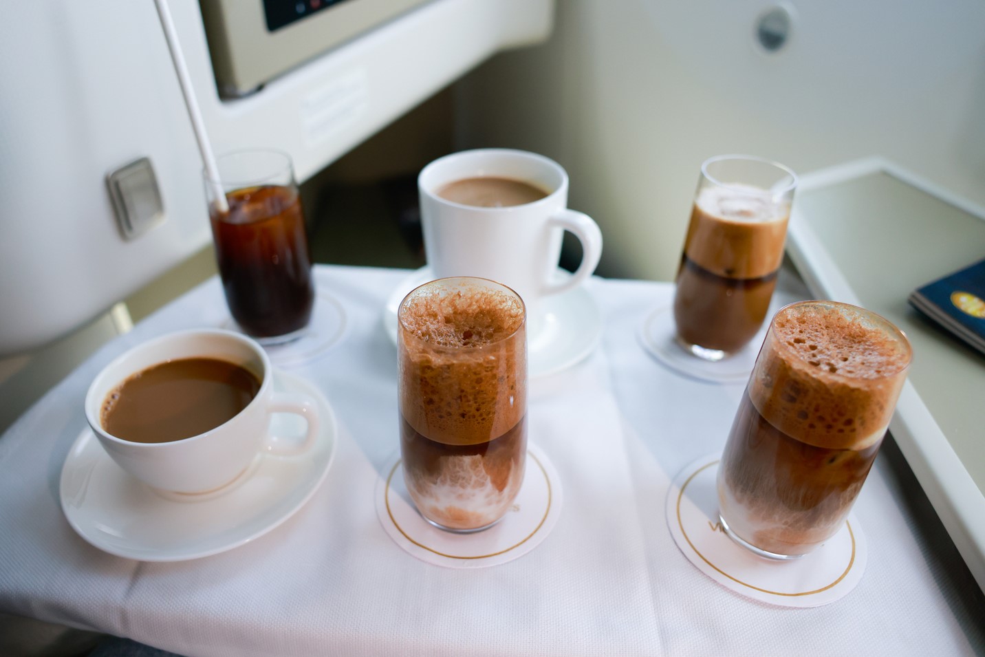 Hãng bay đầu tiên phục vụ tới 6 loại cà phê Việt ở độ cao 10.000m - Ảnh 3.