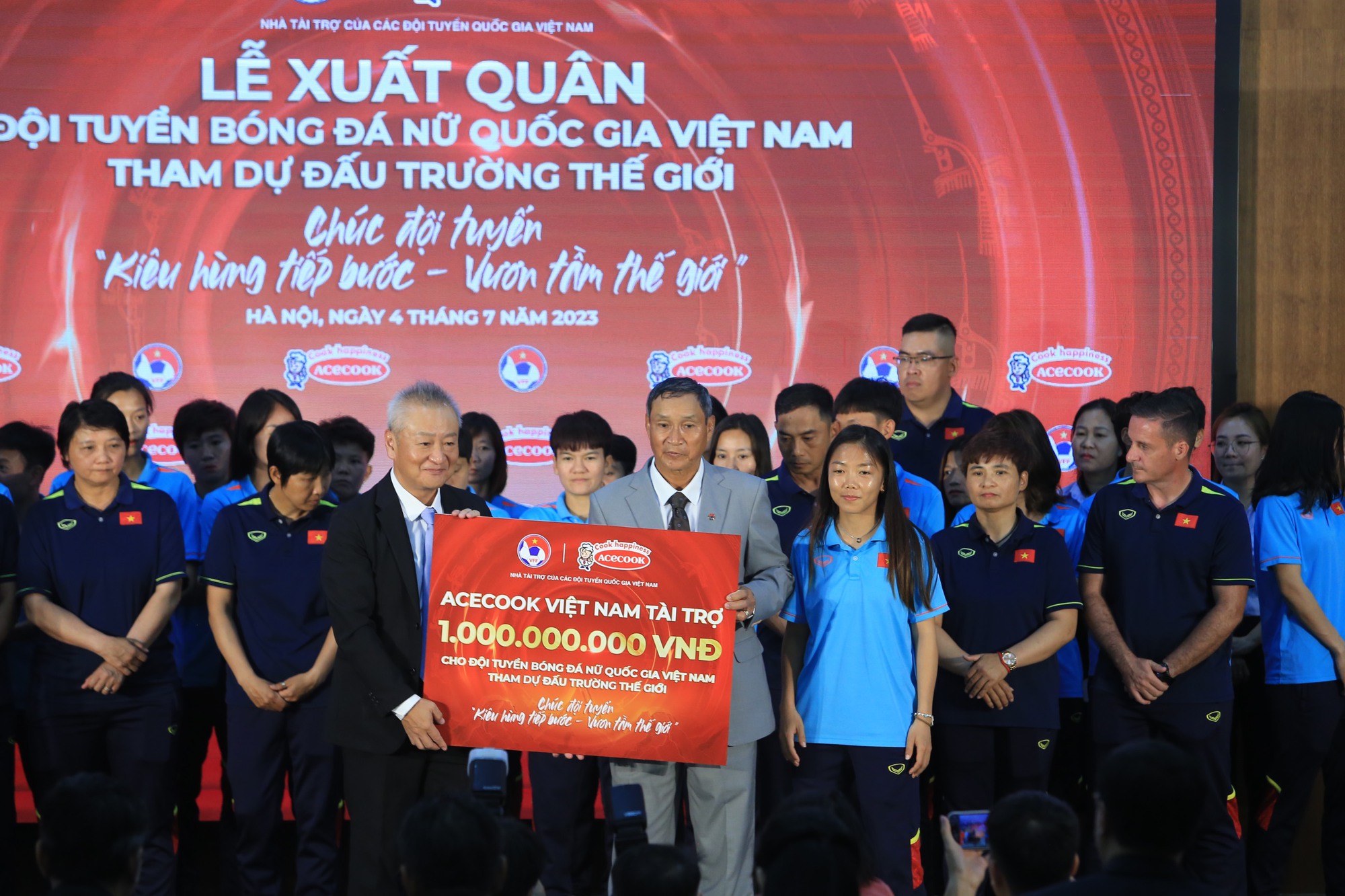 Đội tuyển nữ Việt Nam nhận thêm tiền thưởng trước ngày lên đường dự World Cup 2023 - Ảnh 10.