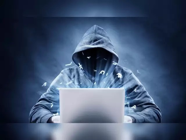 Nhận định từ chuyên gia về vụ hacker chiếm đoạt gần 10 tỷ đồng - Ảnh 1.