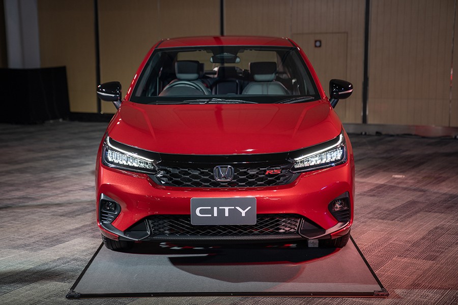 10 ô tô bán chạy nhất Việt Nam năm 2023: Mitsubishi Xpander chiếm ngôi vương- Ảnh 11.