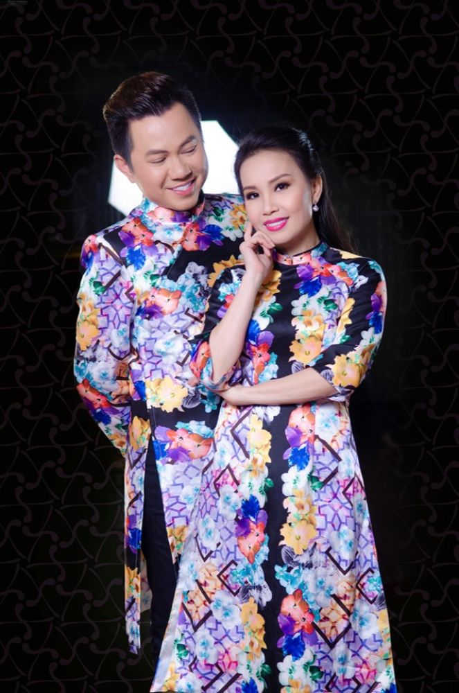 សិល្បករជាង 100 នាក់ច្រៀង 'ដើម្បីស្នាមញញឹមរបស់កុមារ' - រូបថត 2 ។ Hơn 100 văn nghệ sĩ hát 'Vì nụ cười trẻ thơ' - Ảnh 2.