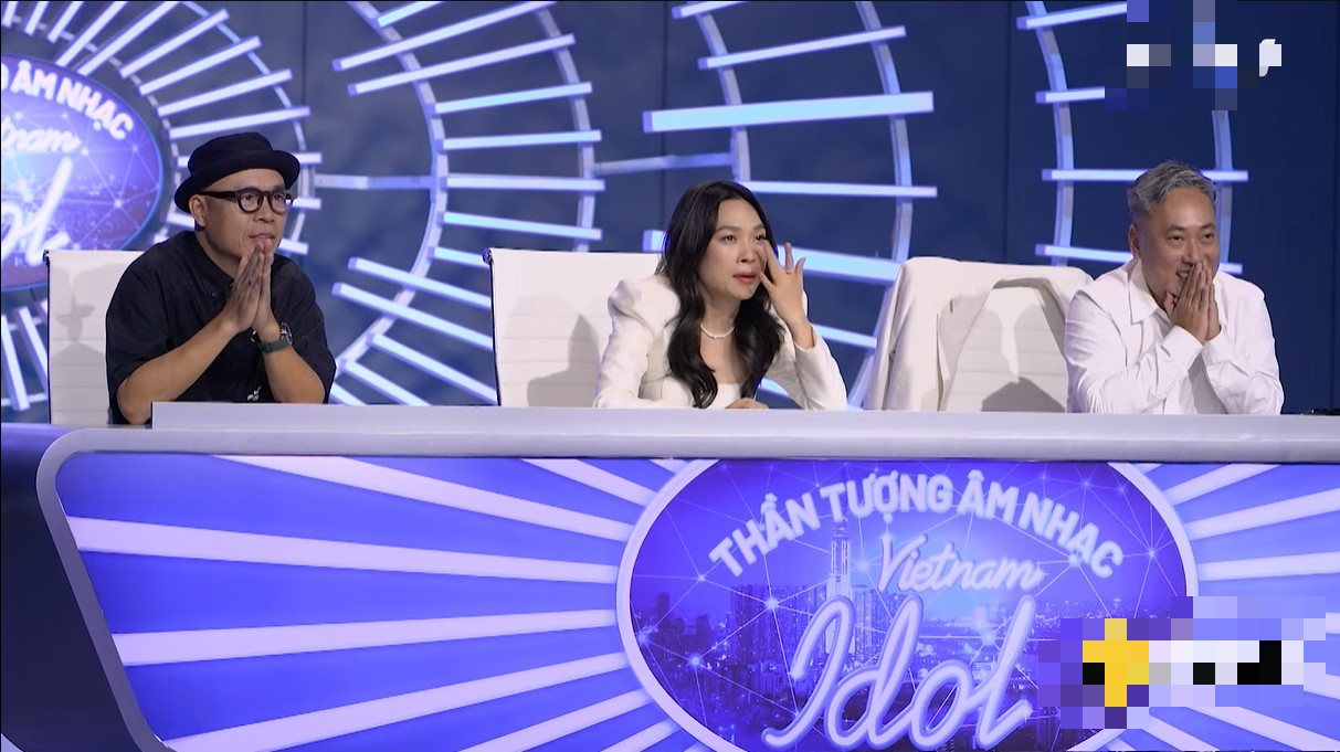 Mỹ Tâm bật khóc trong tập 1 ‘Vietnam Idol 2023’ theNEXTvoz