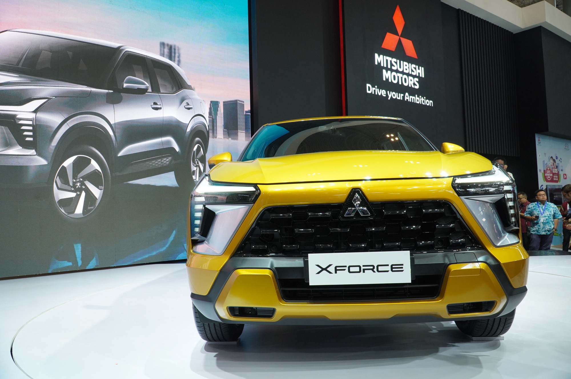 Chi tiết Mitsubishi Xforce sắp bán tại Việt Nam - Ảnh 2.