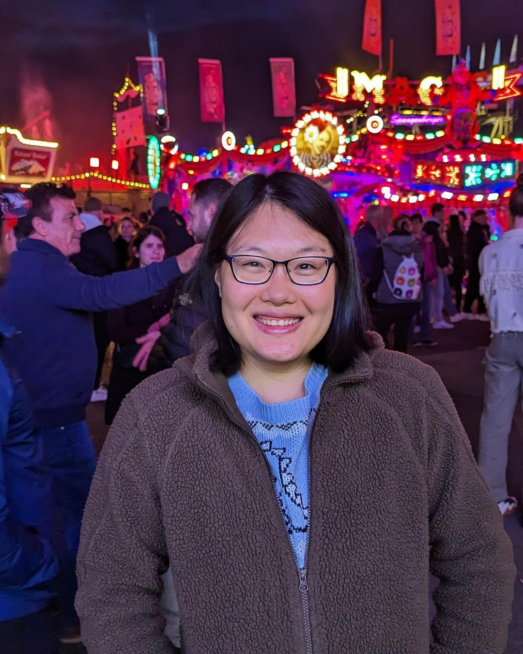 Uyen Ninh Vietnamese girl followed ‘love’s call’ to Germany and became a ‘hot