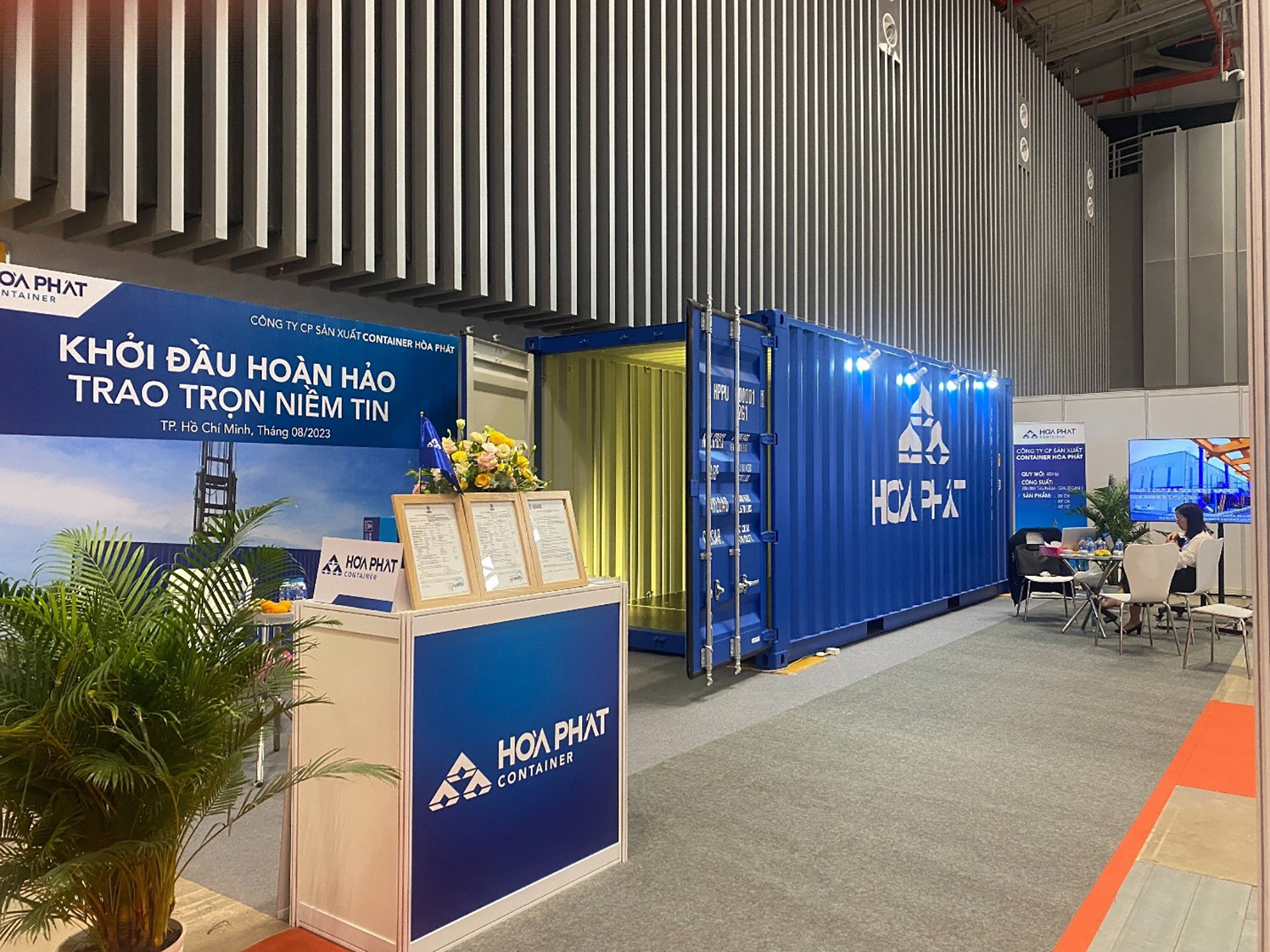 Container Hòa Phát Nổi Bật Tại Triển Lãm Quốc Tế Logistics Việt Nam ...