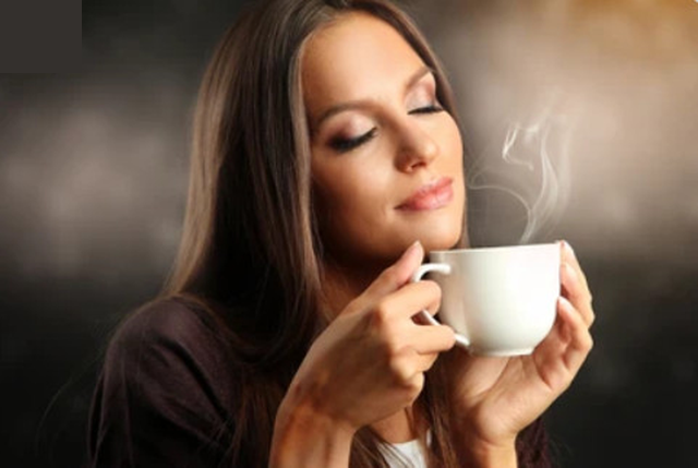Thêm bao nhiêu muối vào cà phê có lợi cho sức khỏe? - Ảnh 1.
