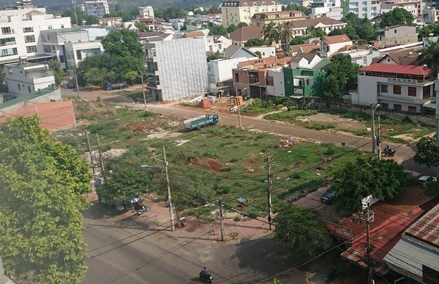 Phê bình nhiều lãnh đạo, nguyên lãnh đạo Sở Tài chính Đắk Lắk - Ảnh 1.