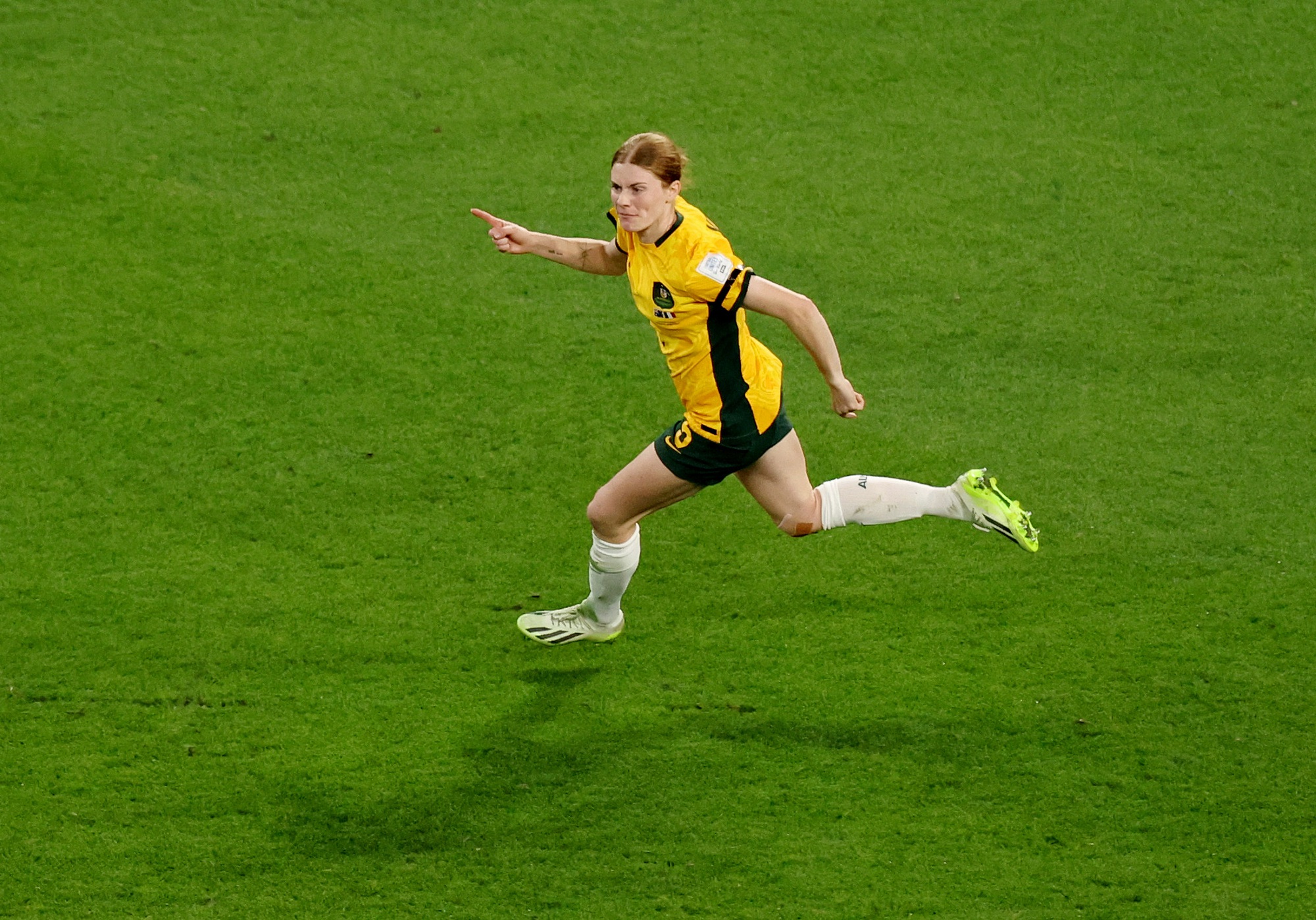 Thủ môn đội tuyển nữ Úc: “Tôi vừa thi đấu trận điên rồ nhất trong sự nghiệp” - Ảnh 6.