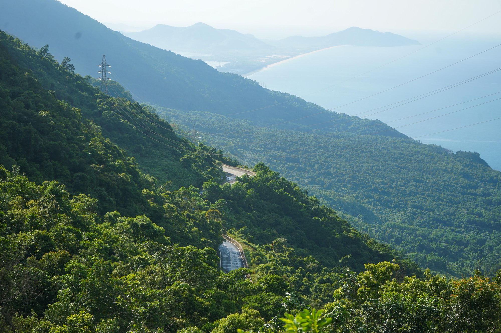 Toàn cảnh cụm 