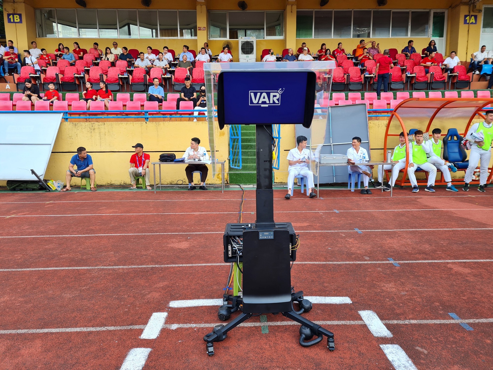 Công nghệ VAR đang được nâng cấp, hướng đến phủ đầy 100% trận đấu ở V-League