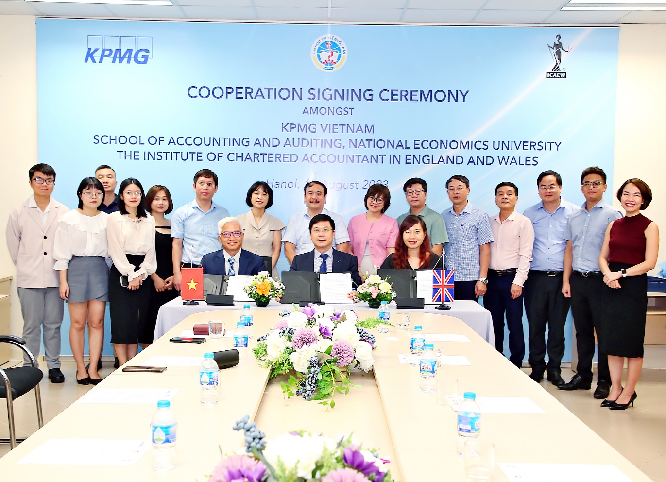 ICAEW KPMG NEU hợp tác tạo cơ hội phát triển nghề nghiệp cho sinh viên